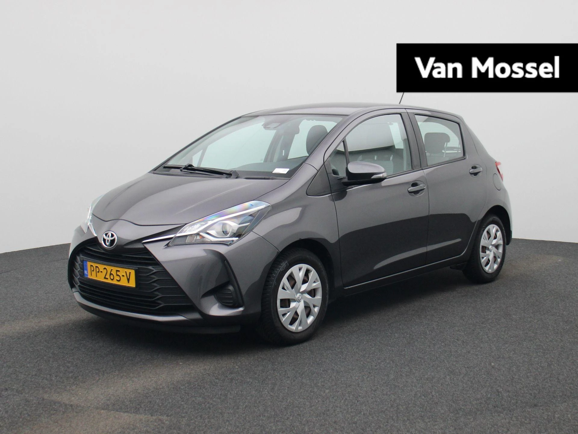 Toyota-Yaris-image-0