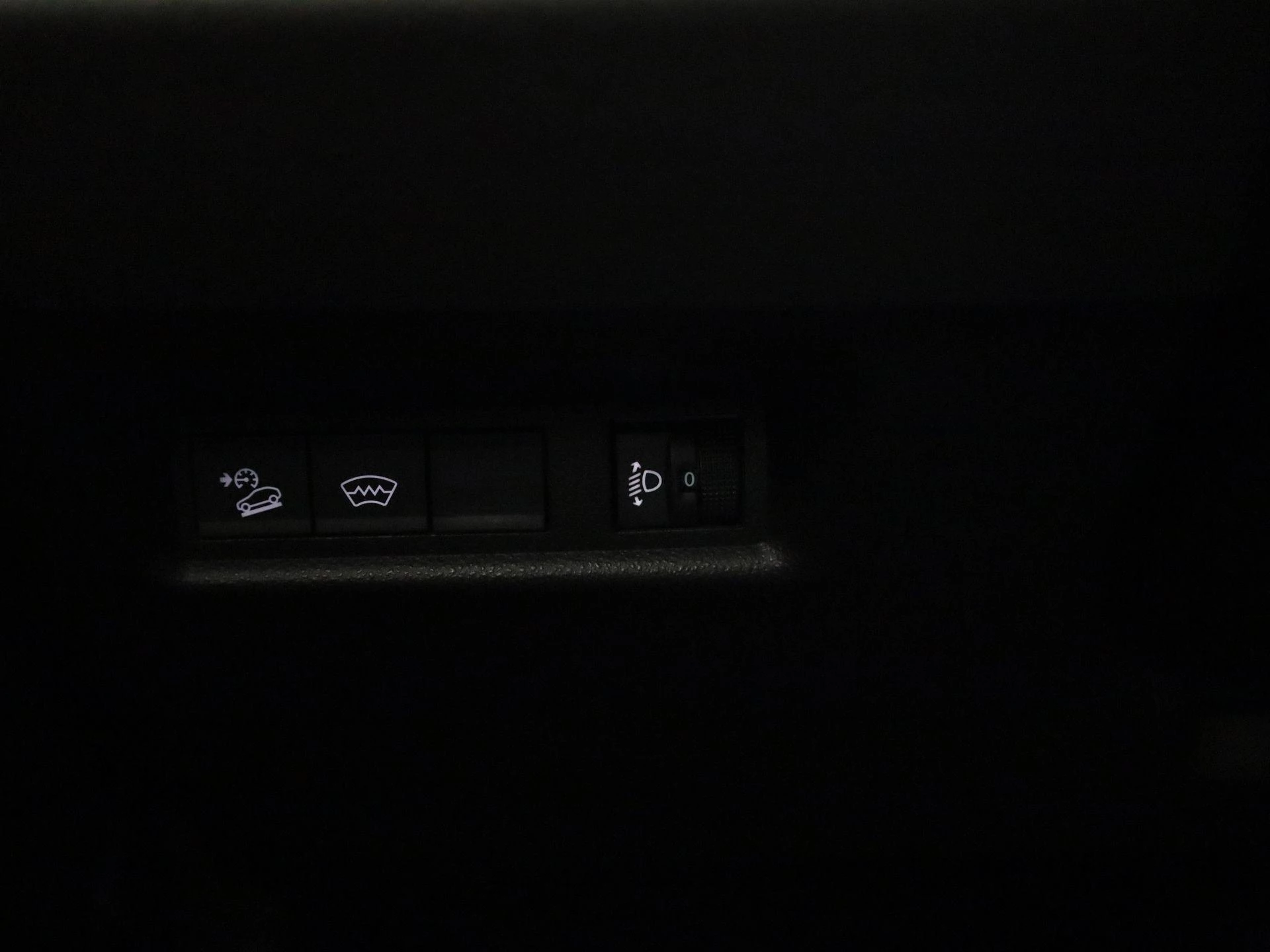 Jeep-Avenger-image-23