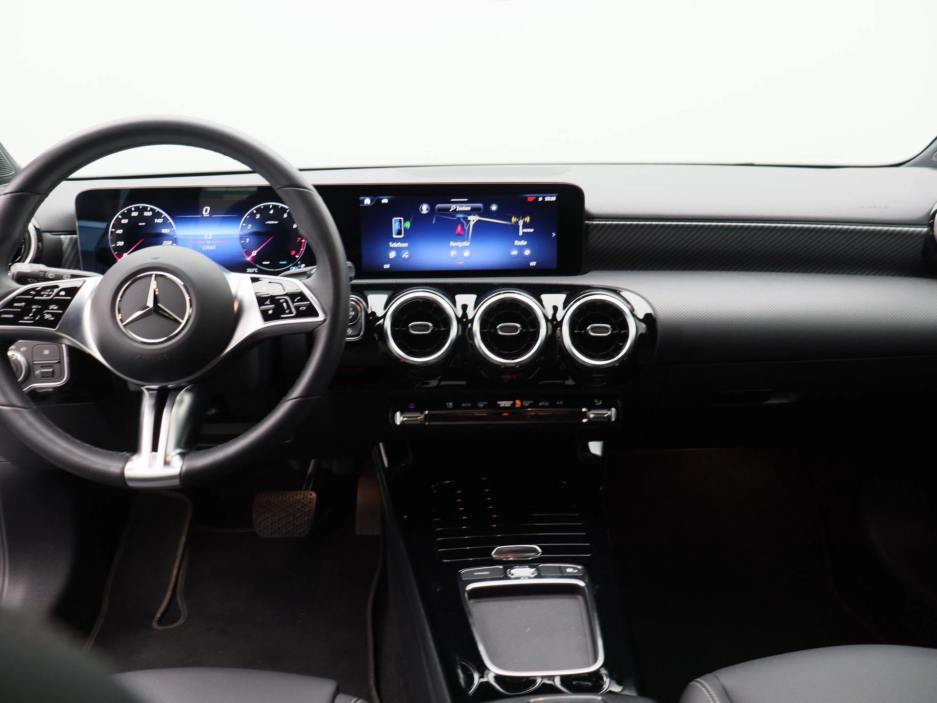 Mercedes-Benz Classe A 180 Business Line + CARPLAY + LED + CAMERA +