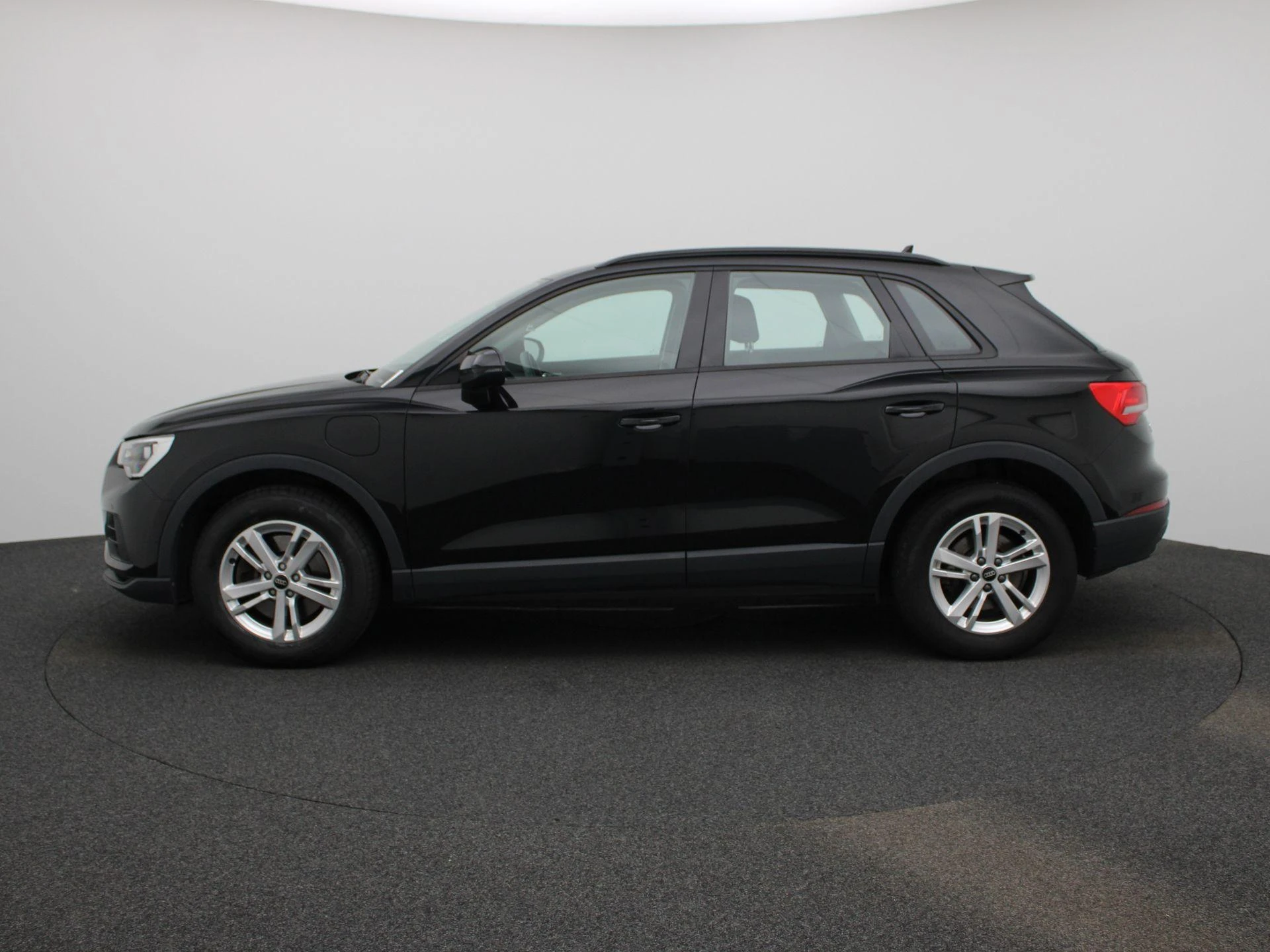 Audi-Q3-image-3
