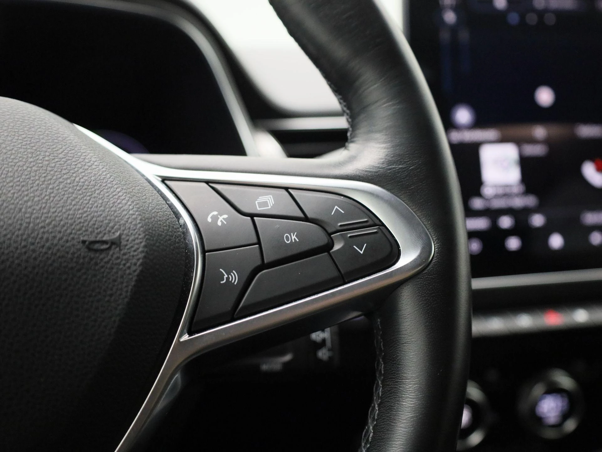 Renault-Arkana-image-19