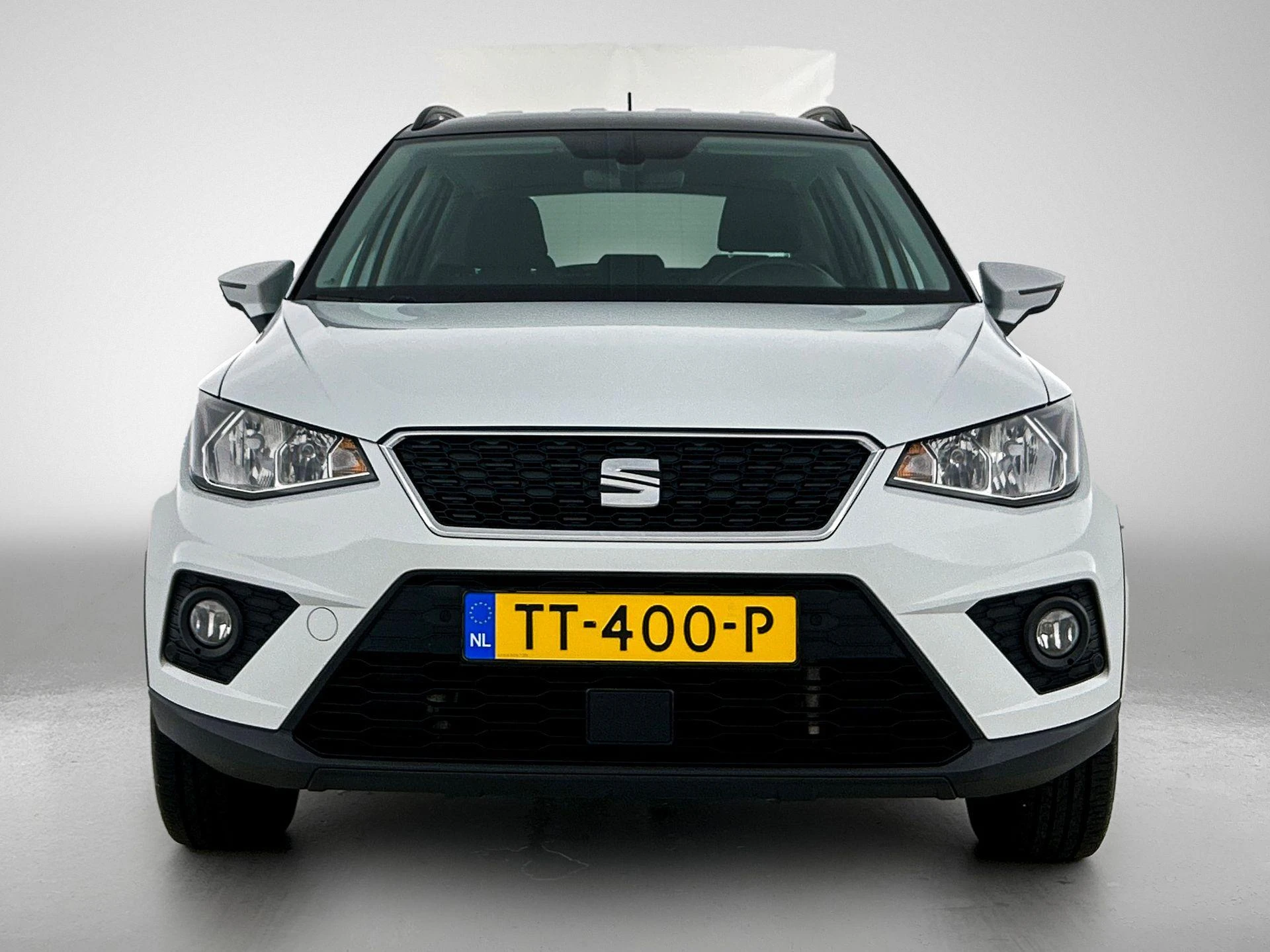 SEAT-Arona-image-4