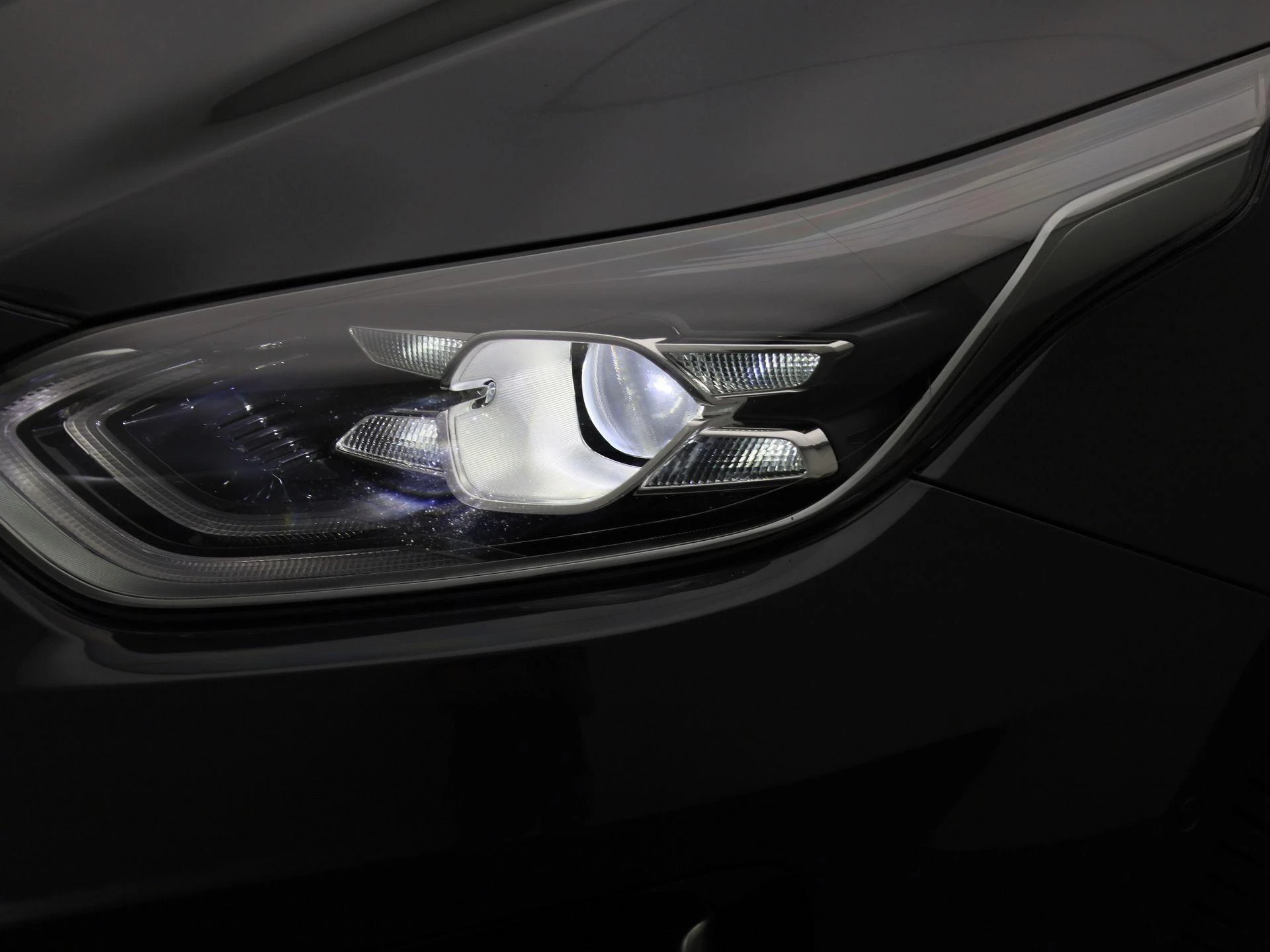 Kia-Ceed Sportswagon-image-12
