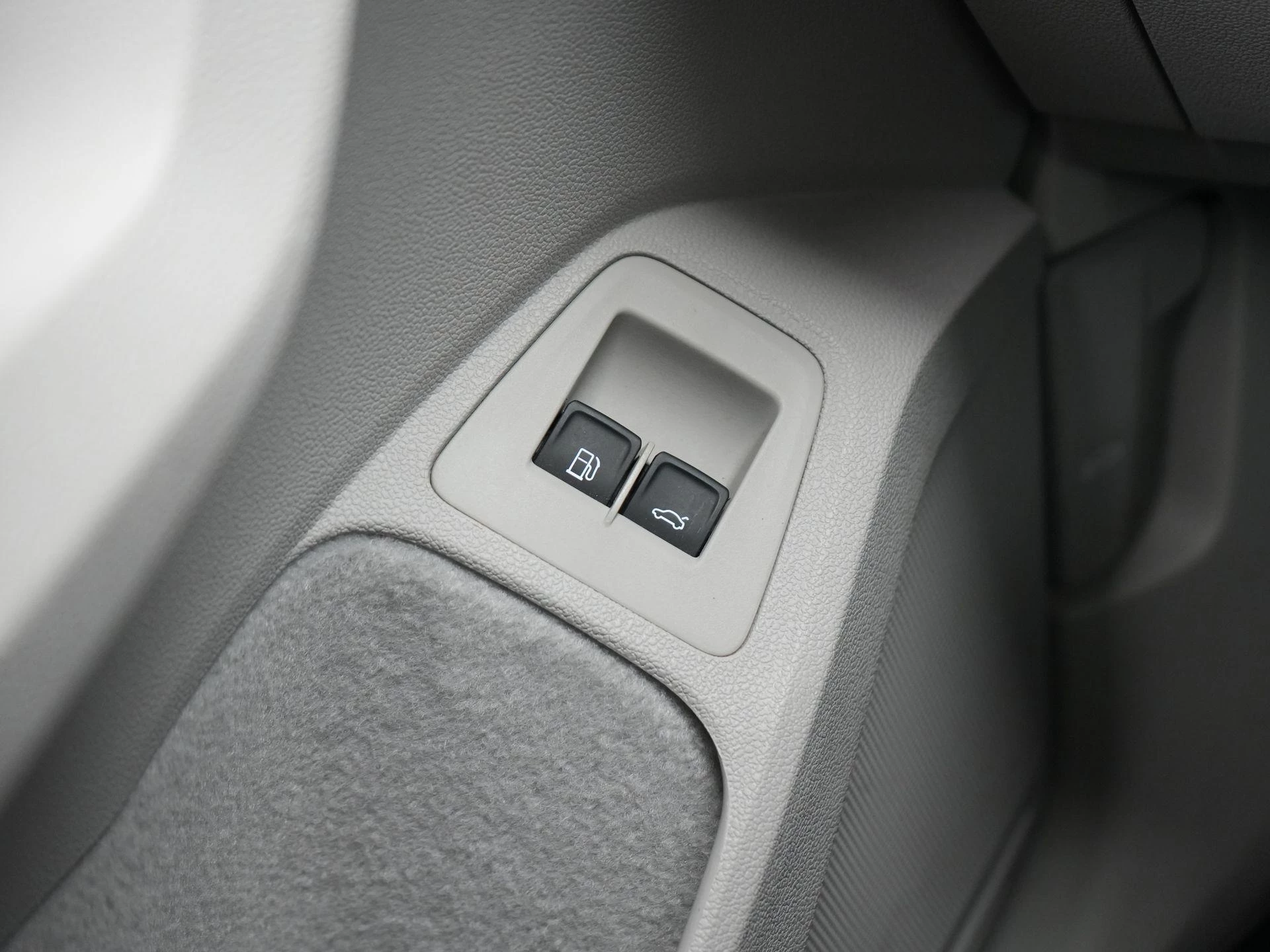 Volkswagen-Tiguan-image-37