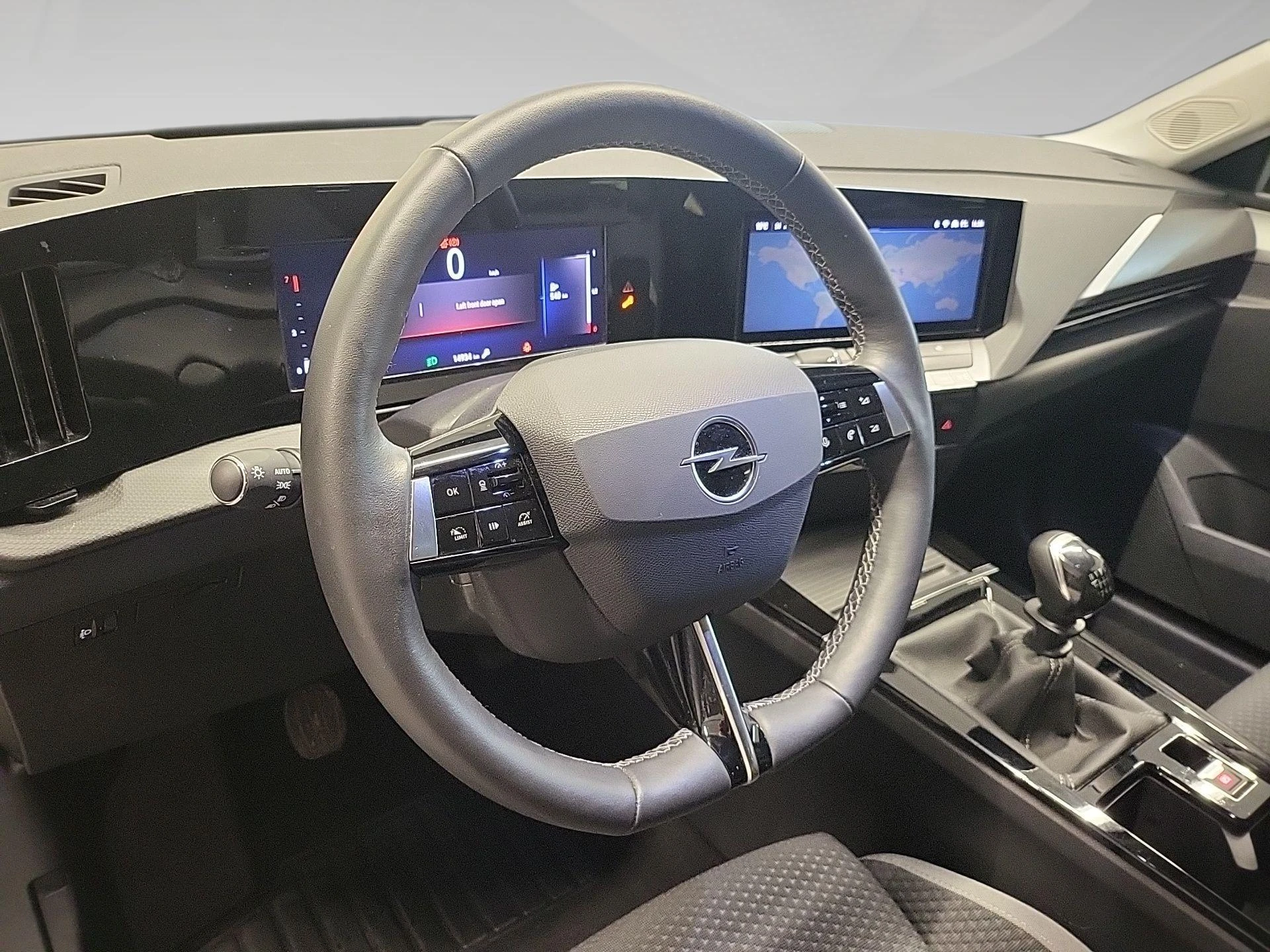 Opel-Astra-image-9