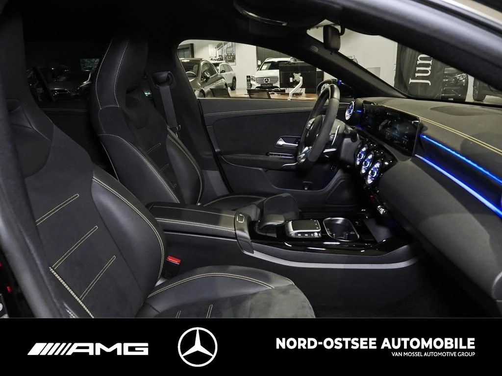 Mercedes-Benz CLA 45 S AMG 4M LED BURMESTER DAB NAVI SITZHZG AMG Line