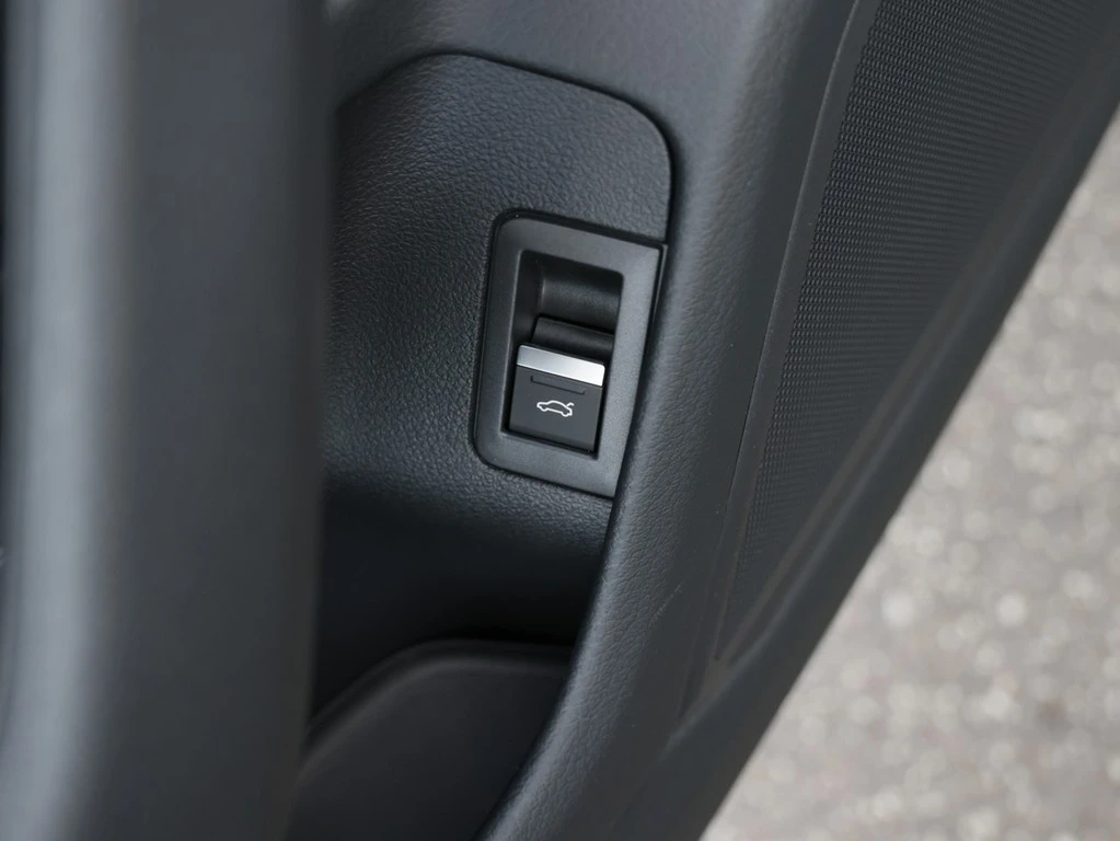 Audi-A6-image-7