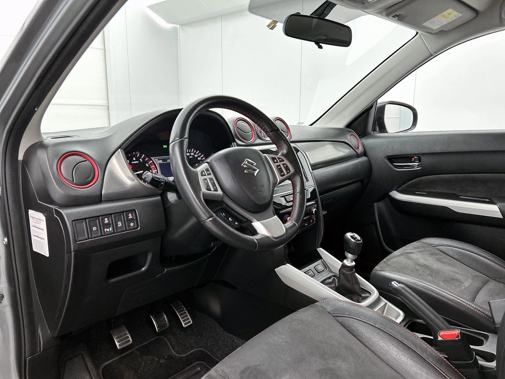 Suzuki-Vitara-image-17