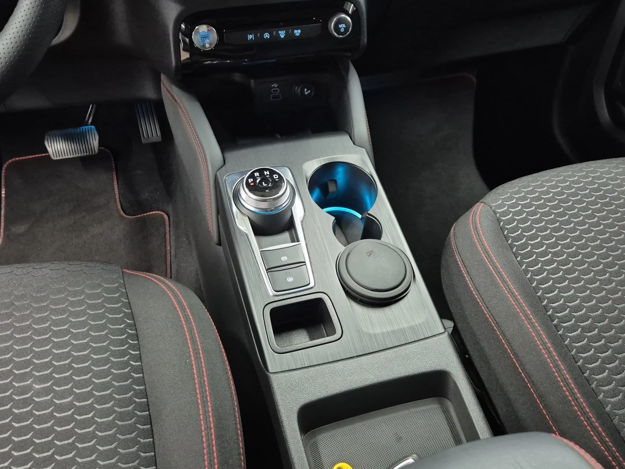 Ford Kuga ST-Line Aut.*KAM*LED-MATRIX*NAVI*GRA*WINTER-PKT.