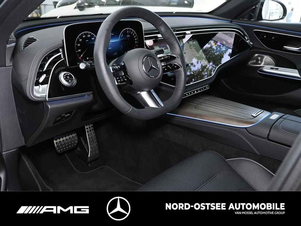 Mercedes-Benz E-Klasse 300 e AMG LEDER DISTRO SUPERSCREEN NIGHT SOUND AMG Line