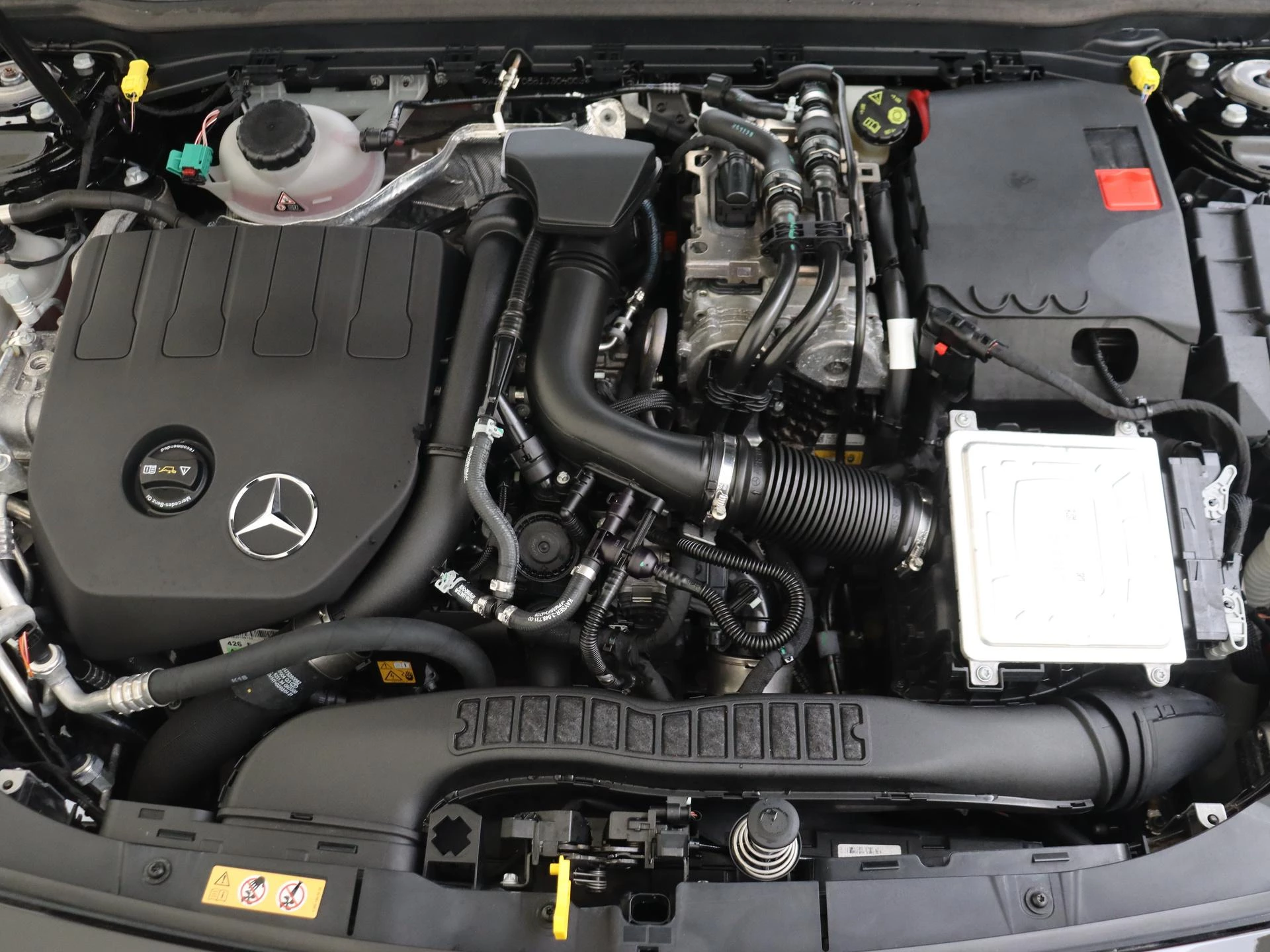 Mercedes-Benz-A-Klasse-image-6