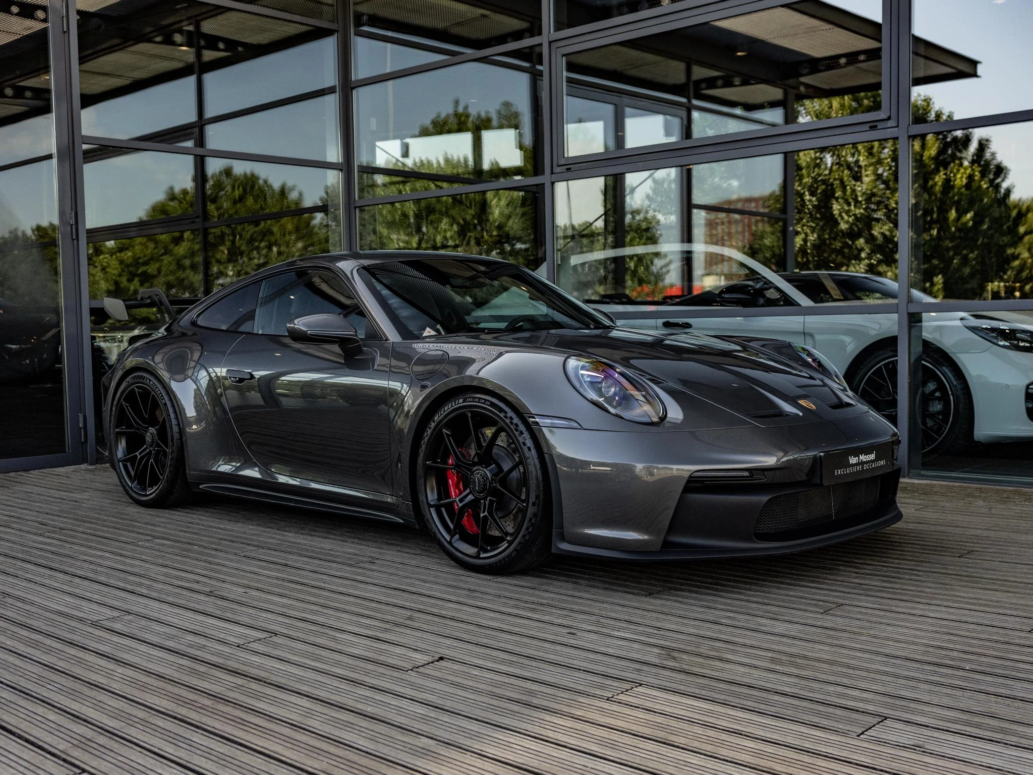 Porsche-911-image-3