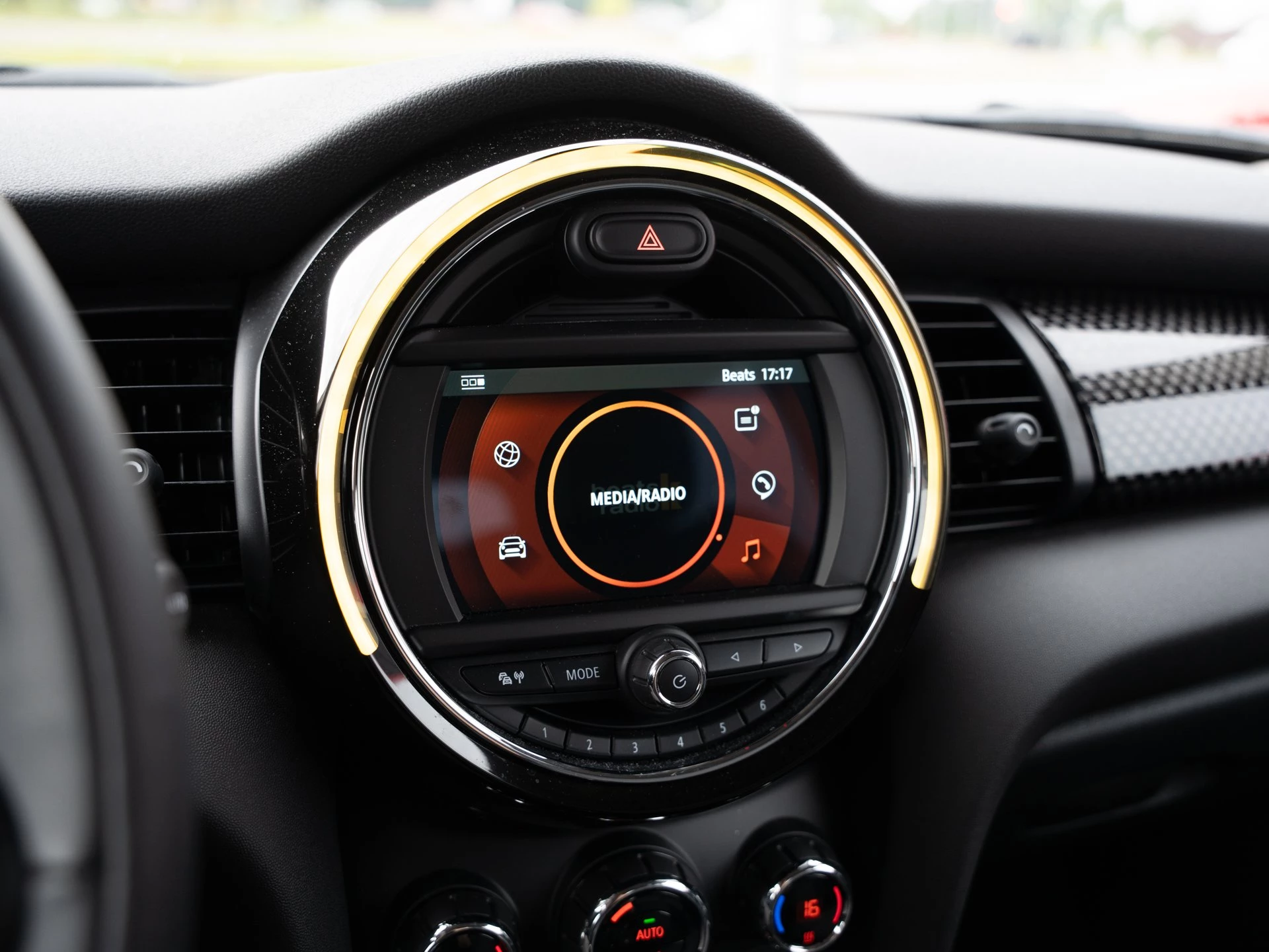 MINI-Cooper S-image-10