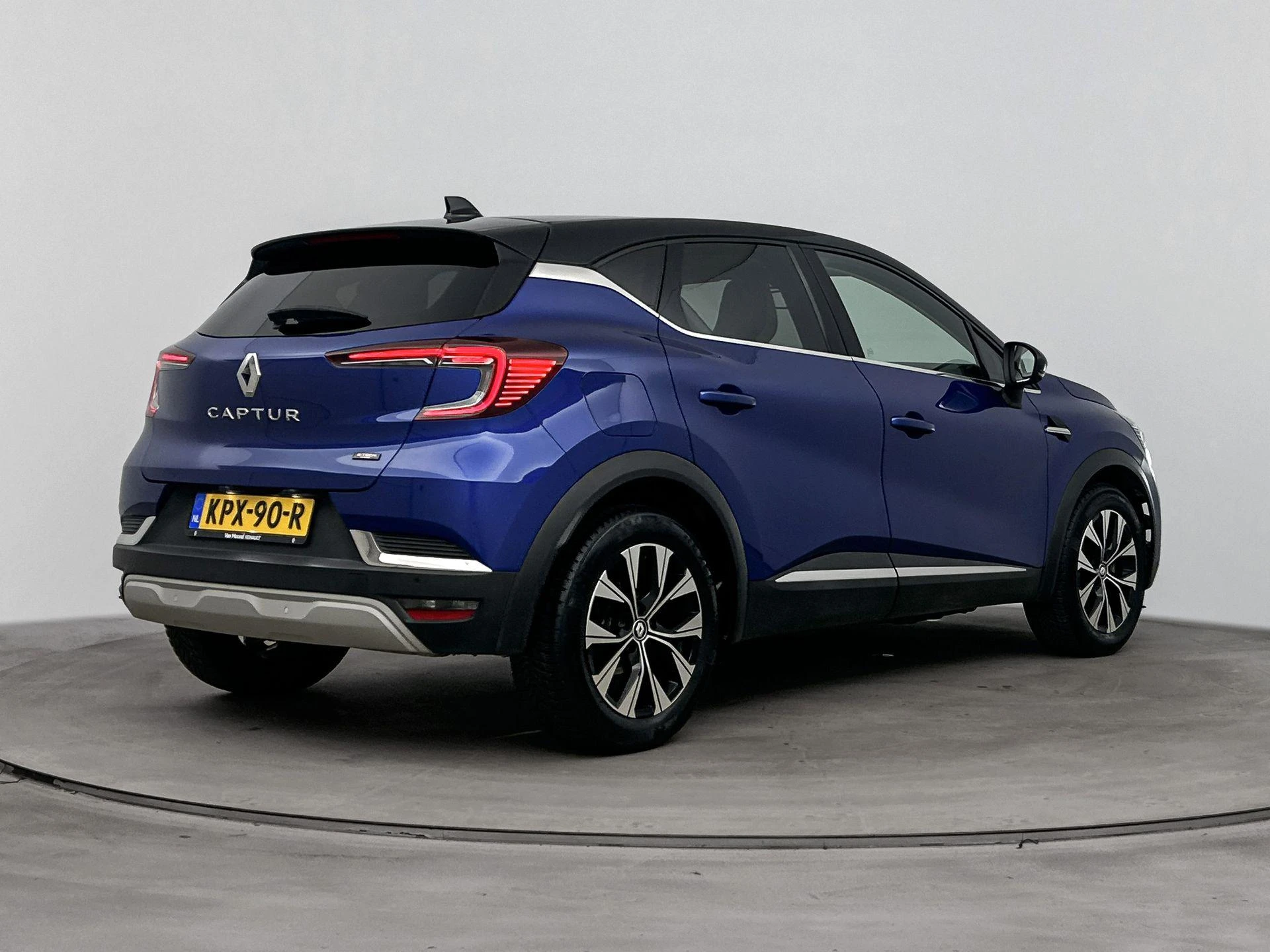 Renault-Captur-image-3