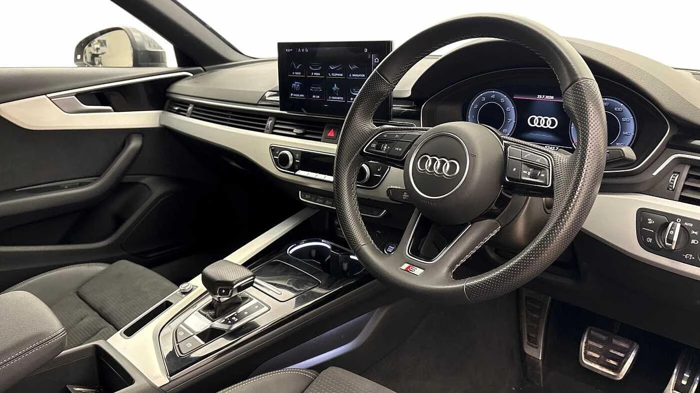 Audi-A4-image-31