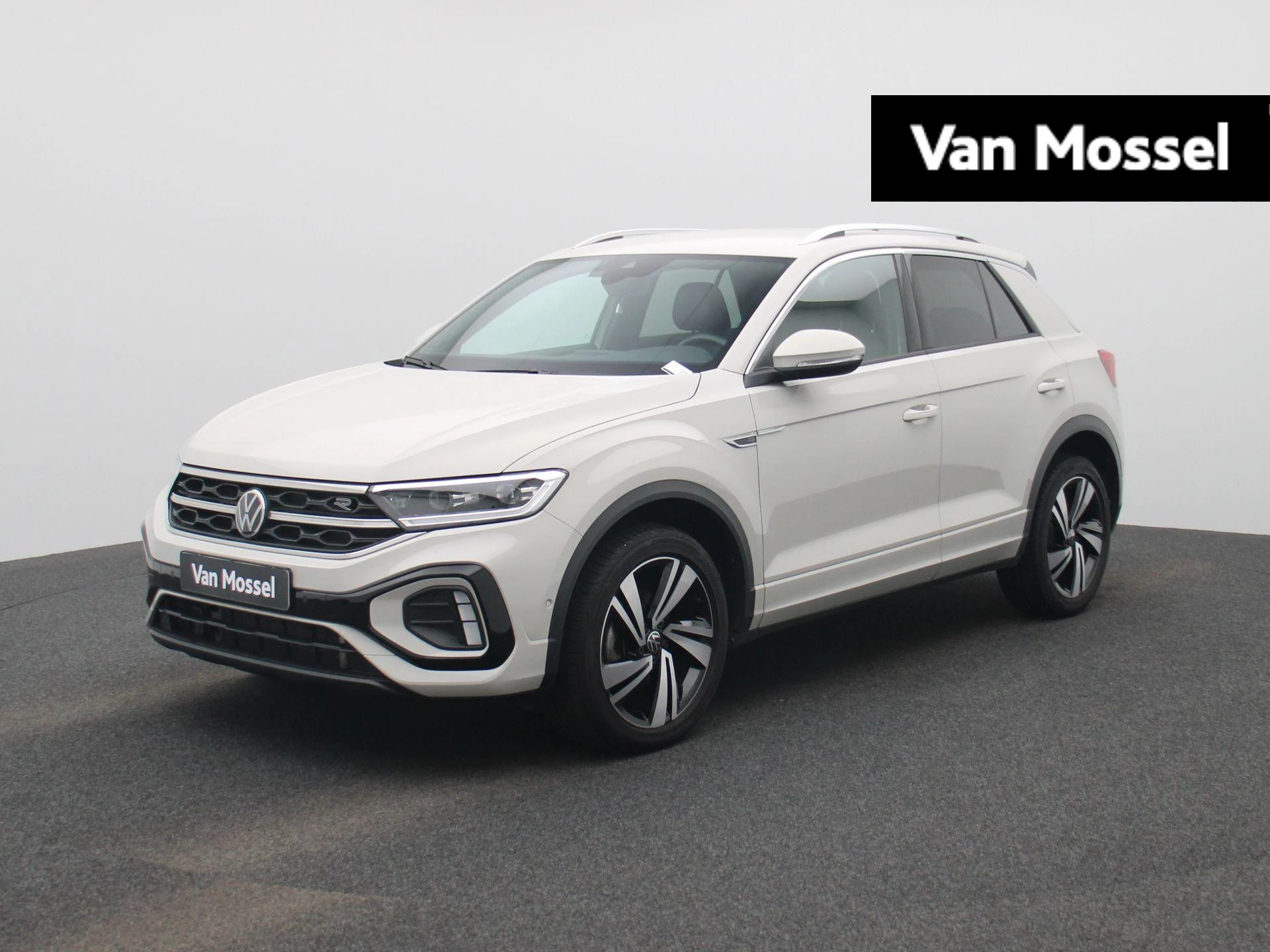 Volkswagen-T-Roc-image-0