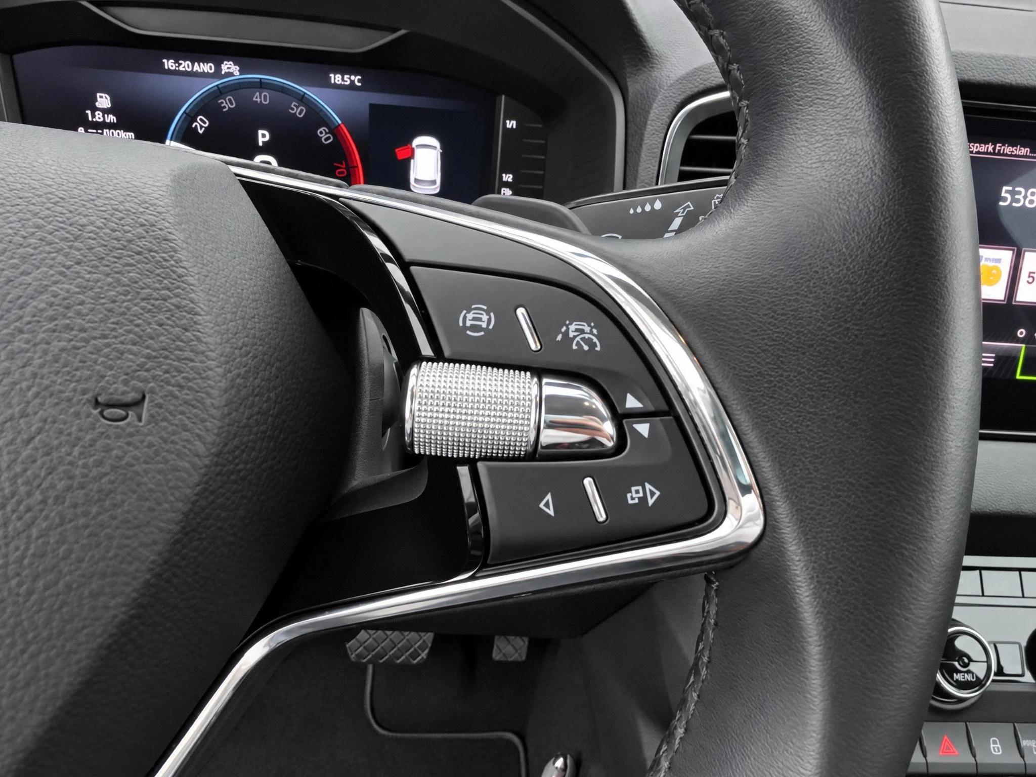 Škoda-Karoq-image-14