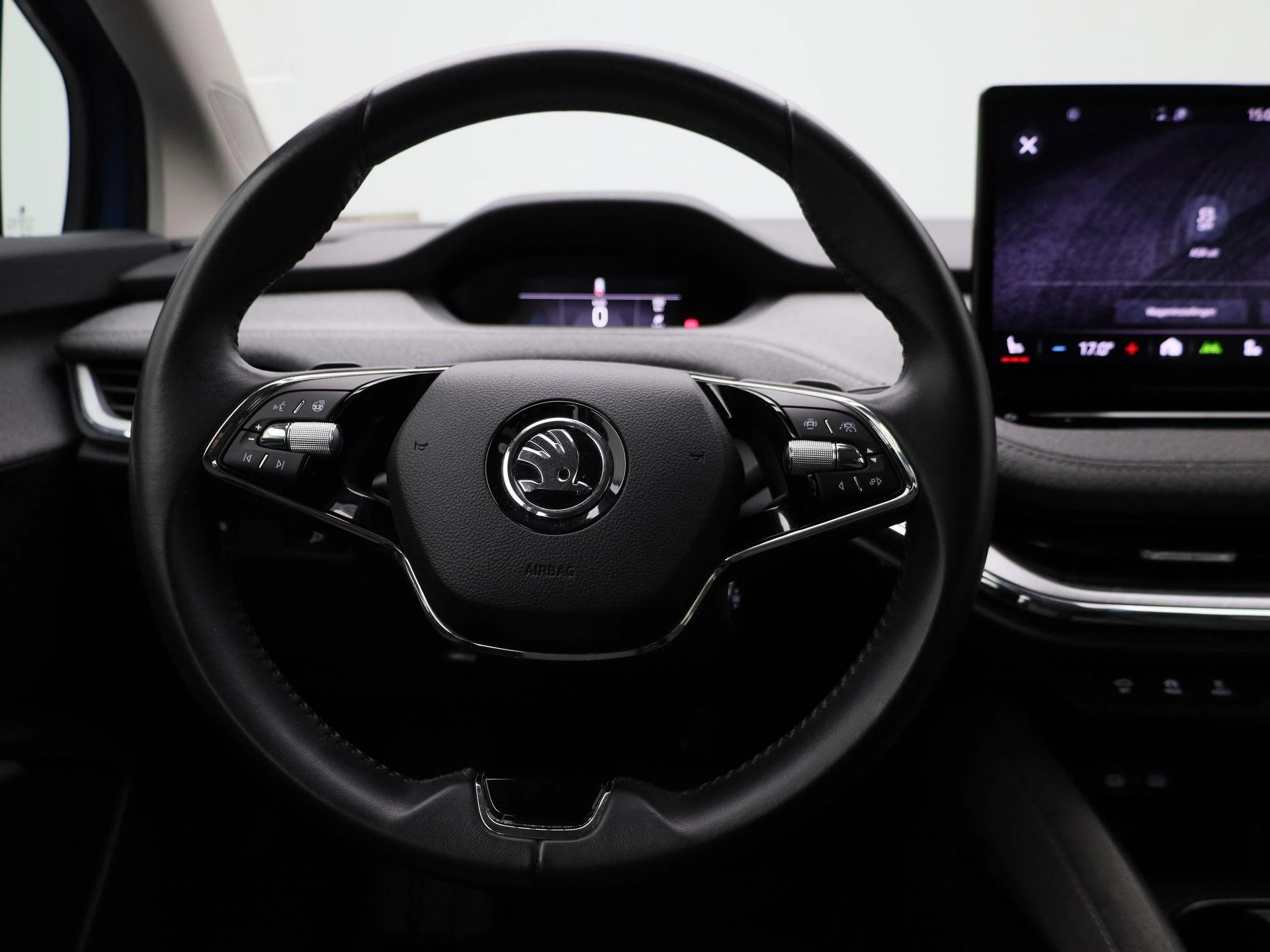 Škoda-Enyaq iV-image-6