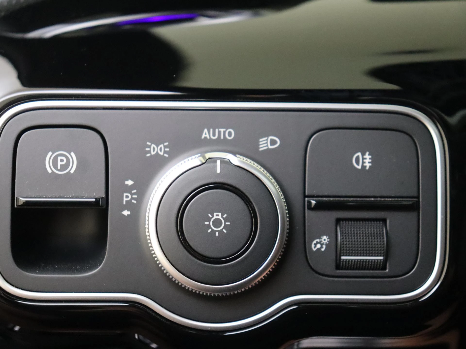 Mercedes-Benz-A-Klasse-image-24