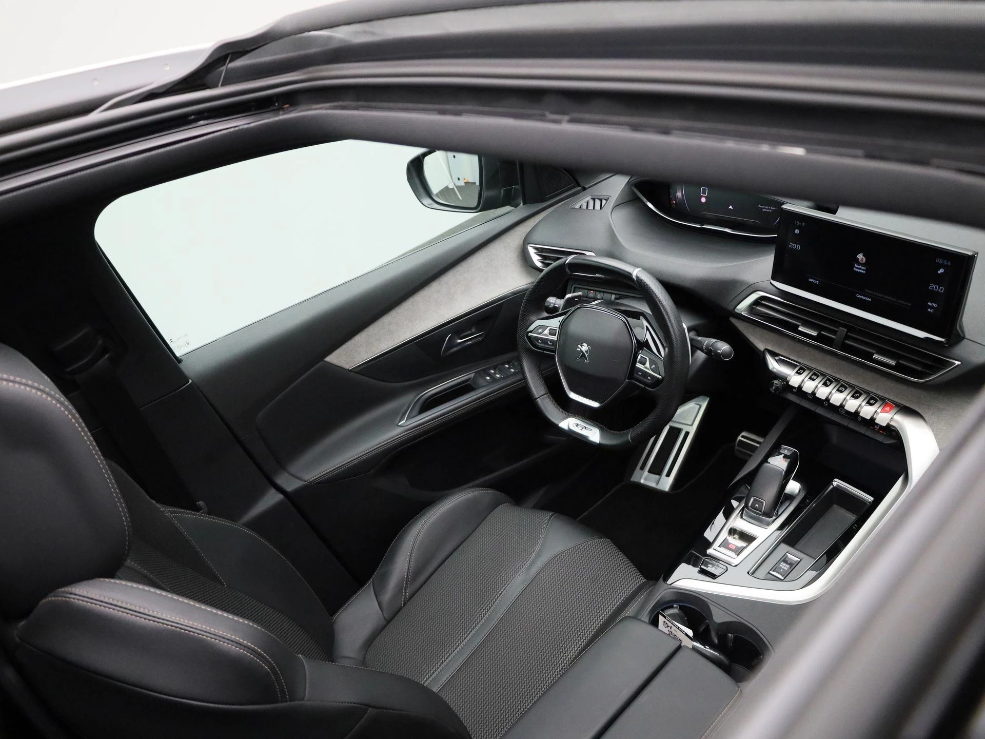 Peugeot-5008-image-44