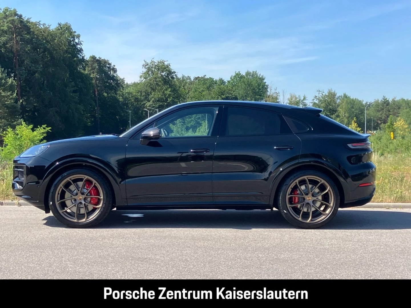 Porsche Cayenne GTS Coupe InnoDrive HA-Lenkung Head-Up gts