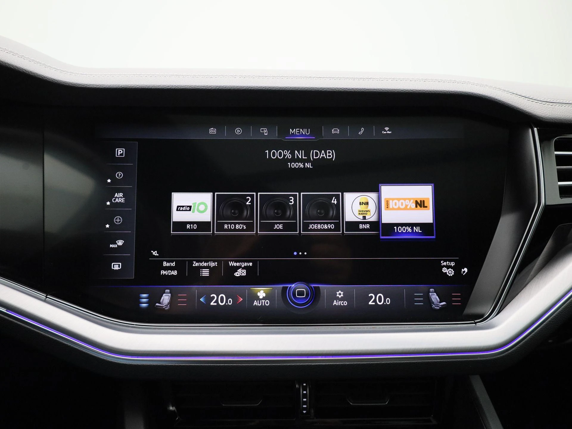 Volkswagen-Touareg-image-24