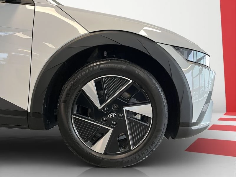 Hyundai-IONIQ 5-image-4