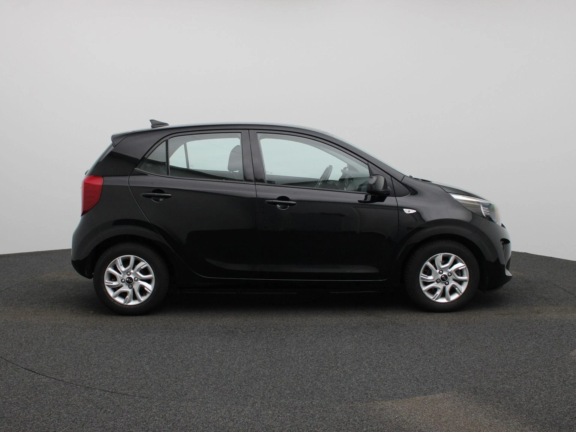 Kia-Picanto-image-5