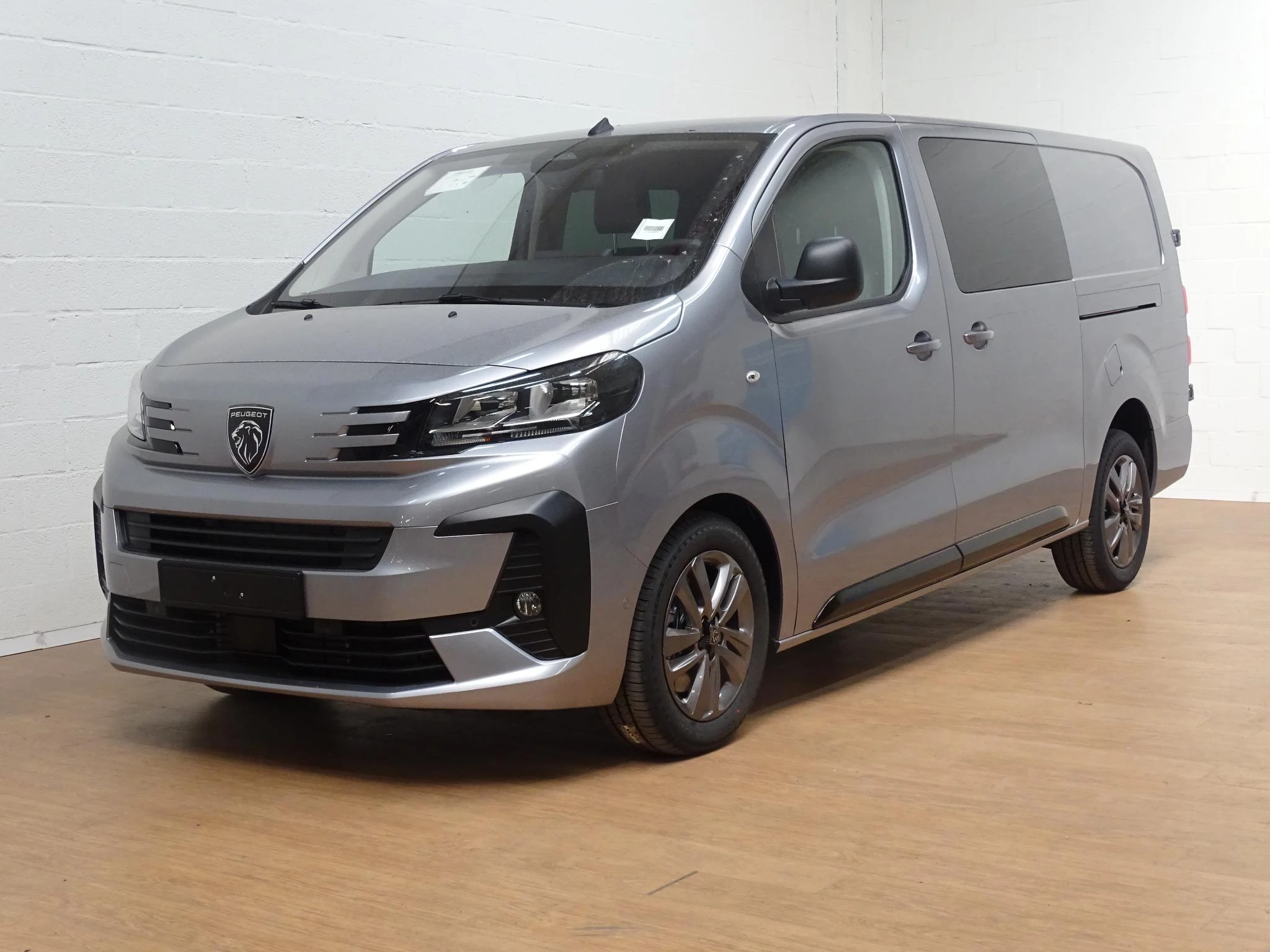 Peugeot Expert Long DC L3 2.2 BlueHDi 180 EAT8