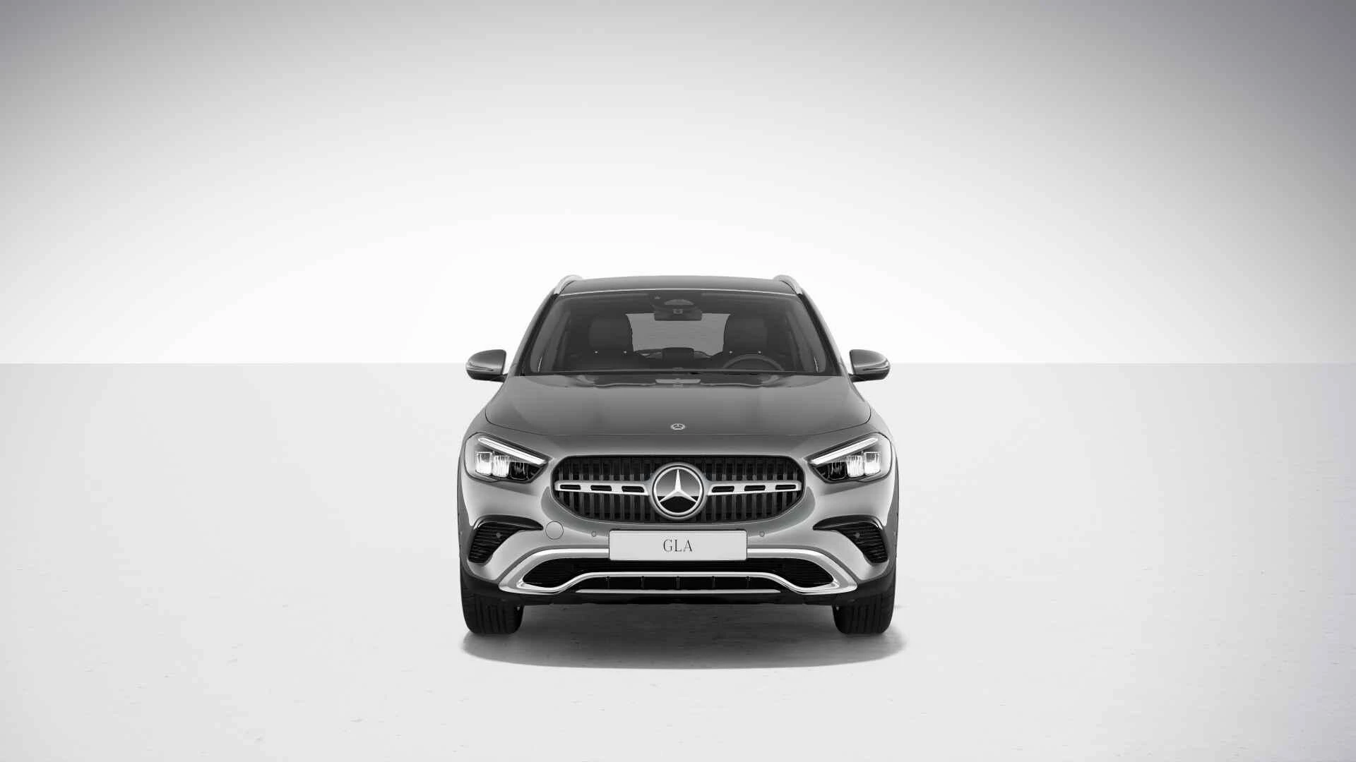 Mercedes-Benz-GLA-image-4