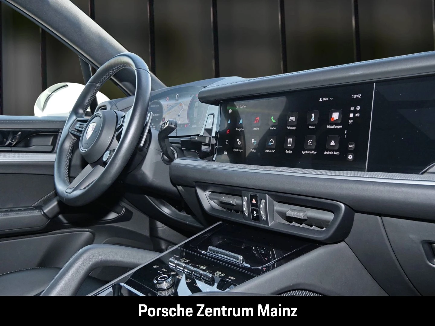 Porsche-Cayenne-image-3
