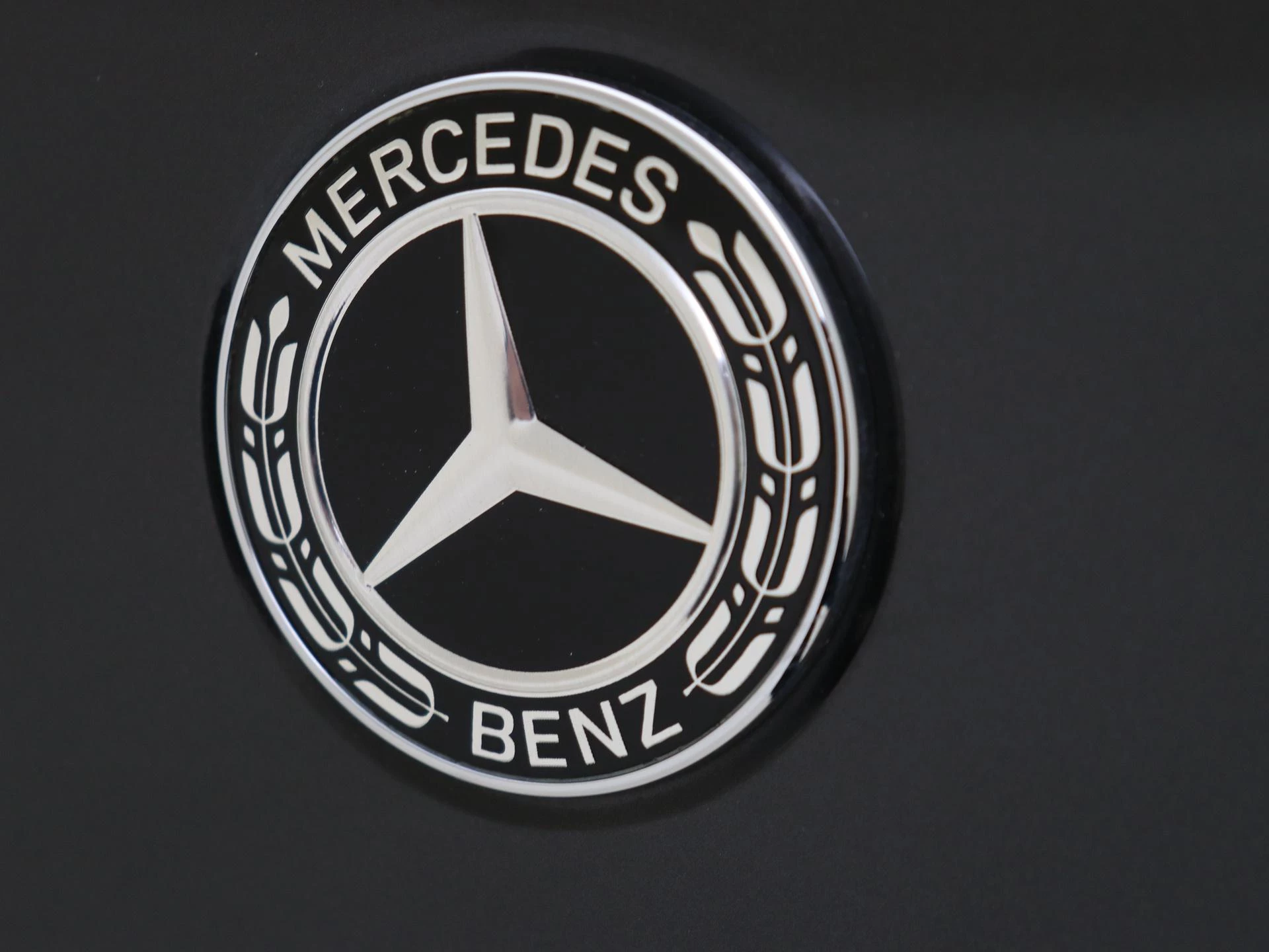 Mercedes-Benz C-Klasse 180 AMG Line