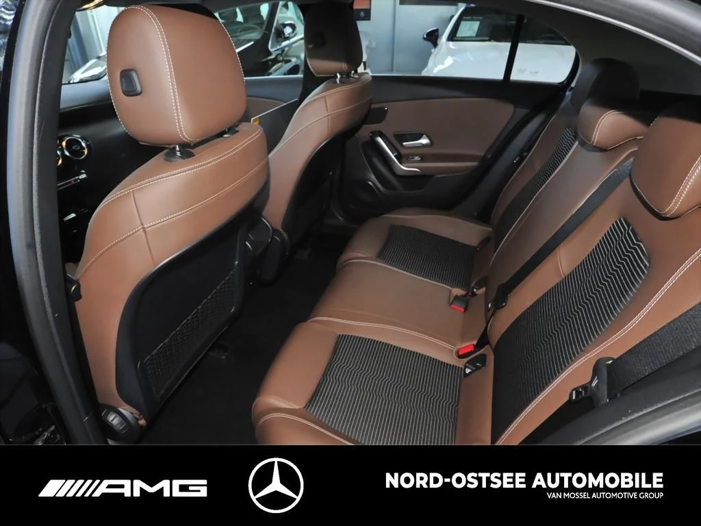 Mercedes-Benz A-Klasse 200 d LED PDC LM TEMPOMAT