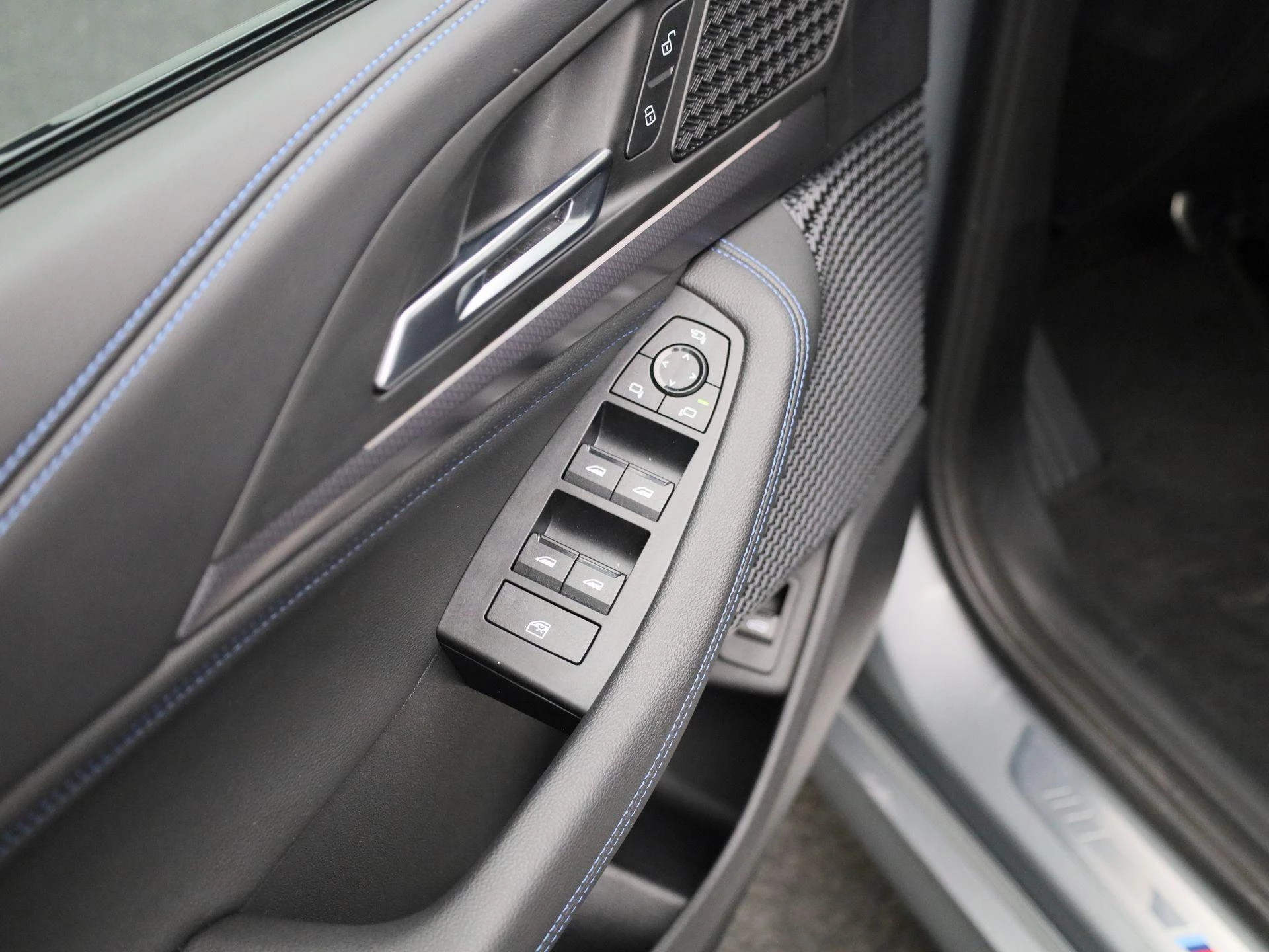 BMW-2 Serie-image-26