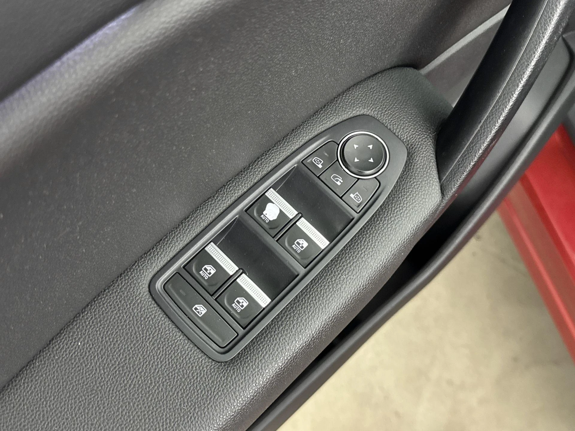 Renault-Captur-image-19