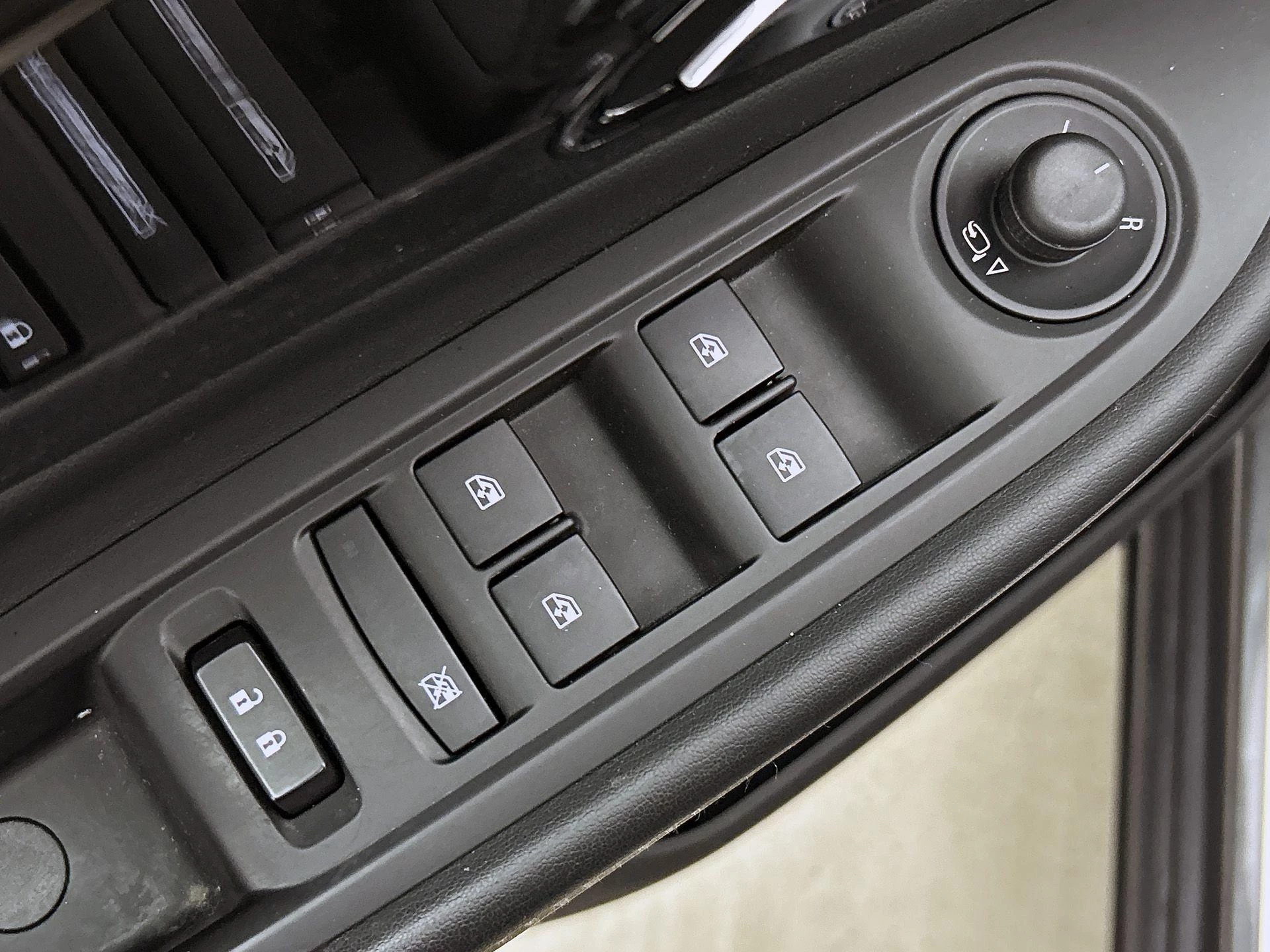 Opel-Mokka X-image-27