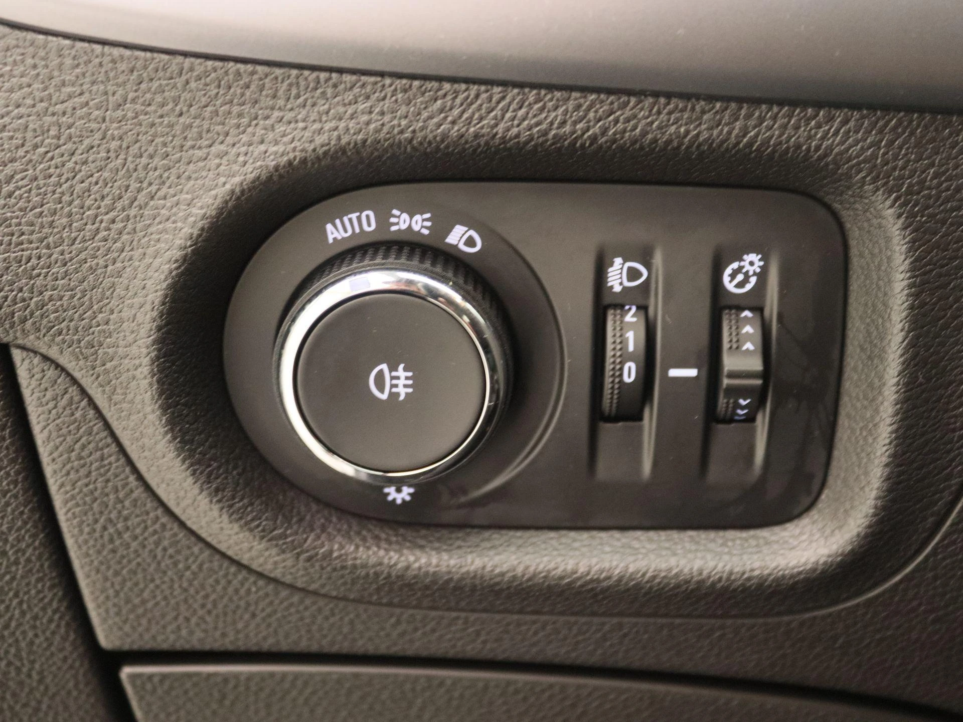 Opel-Astra-image-18