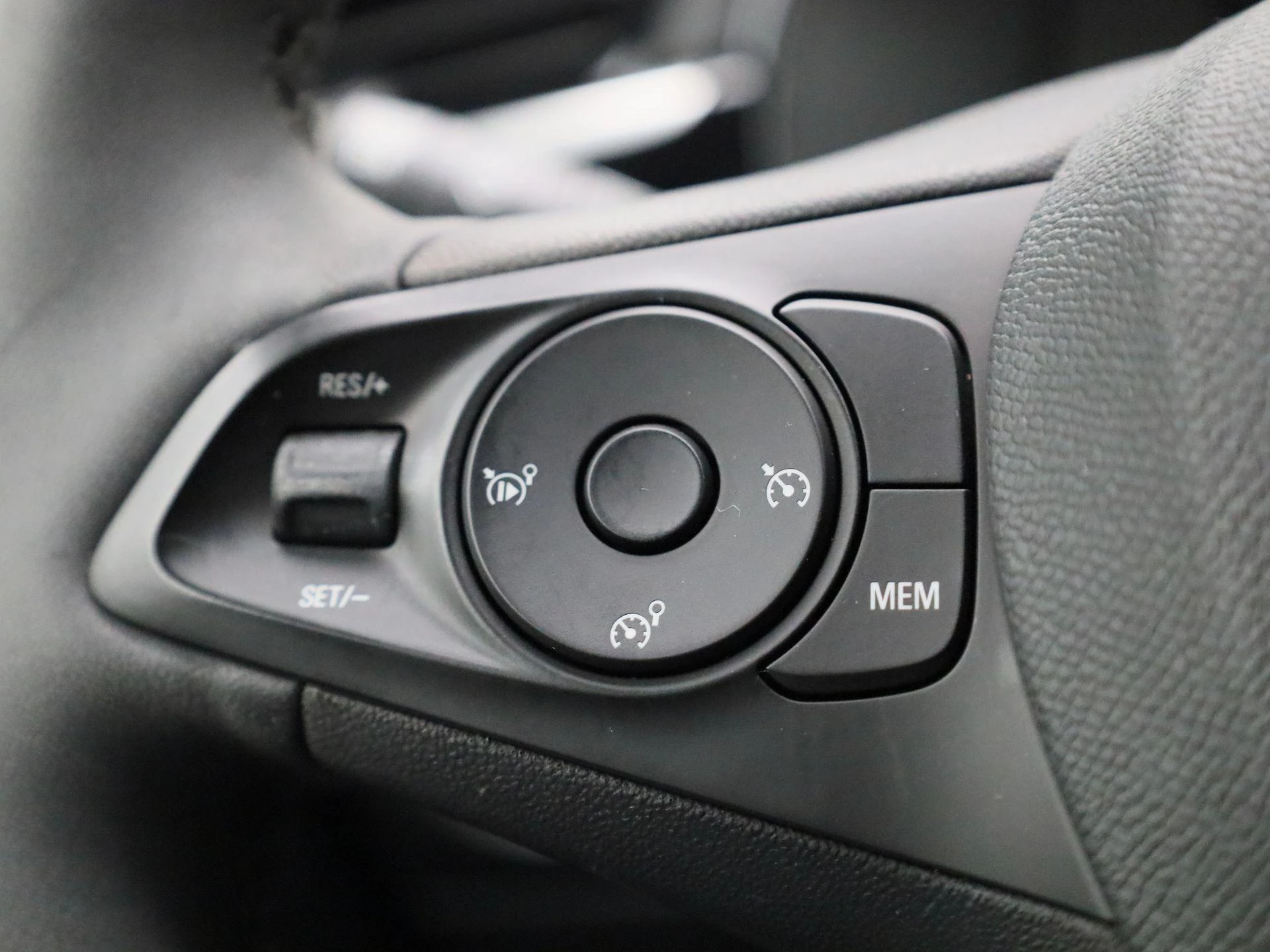 Opel-Corsa-e-image-17