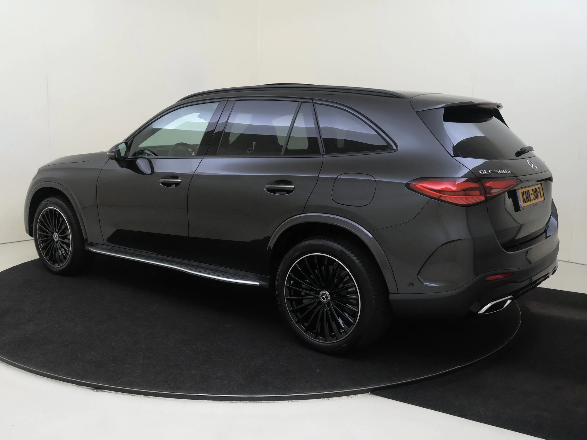 Mercedes-Benz GLC 300e 4MATIC Business Solution AMG