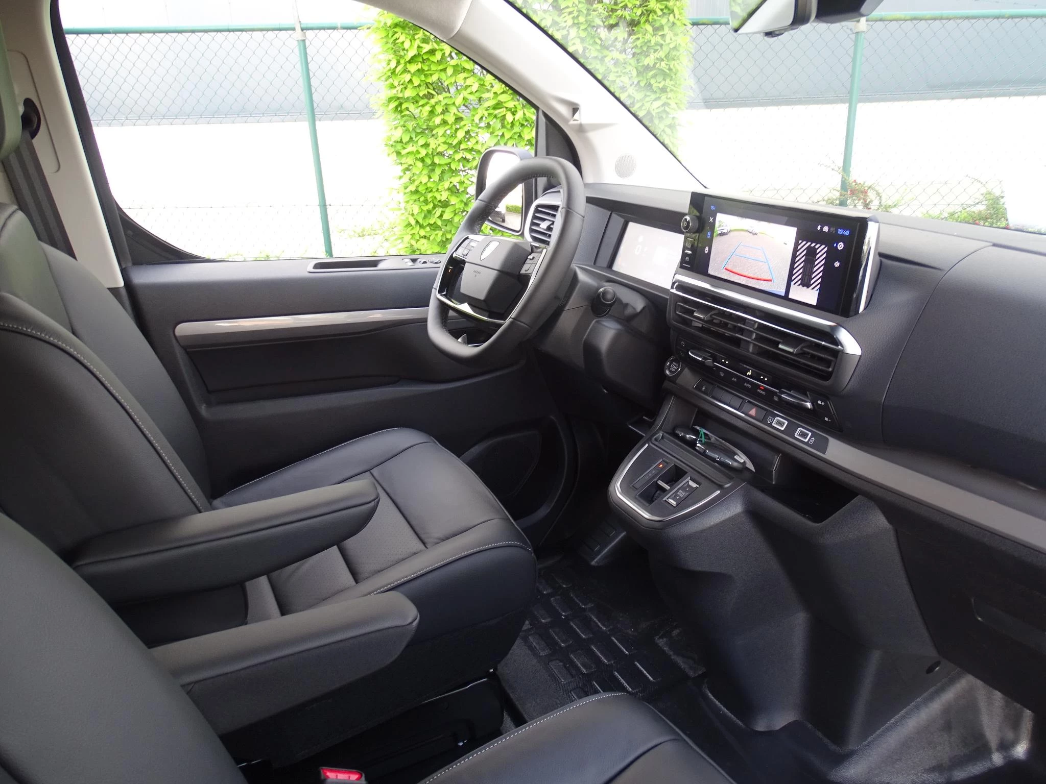 Peugeot Expert Long DC L3 2.2 BlueHDi 180 EAT8