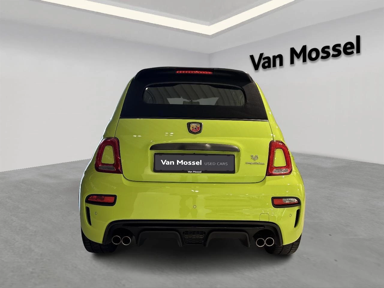 Abarth 500C 1.4 T-Jet 595 132kW Competizione