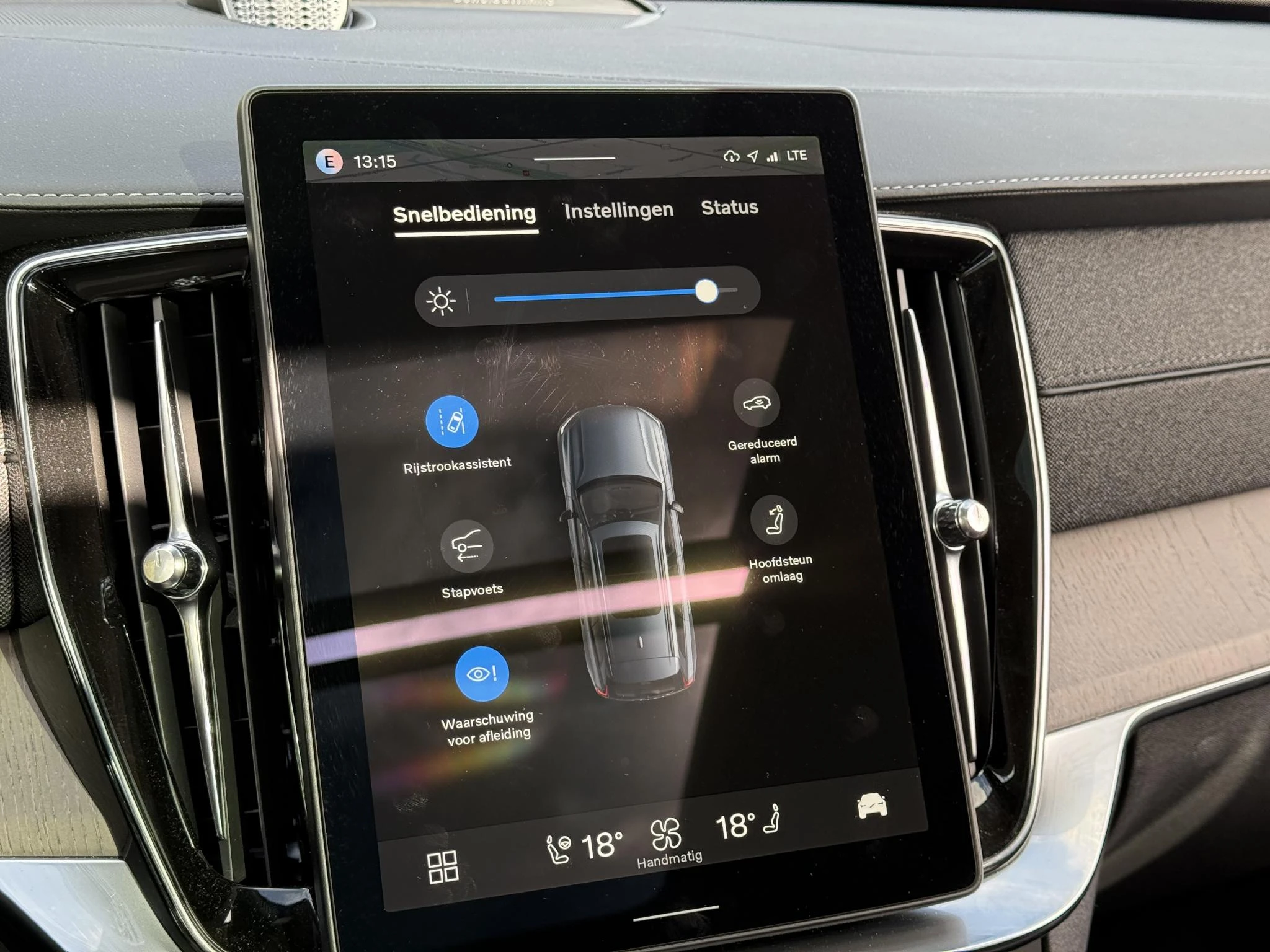 Volvo-XC90-image-25