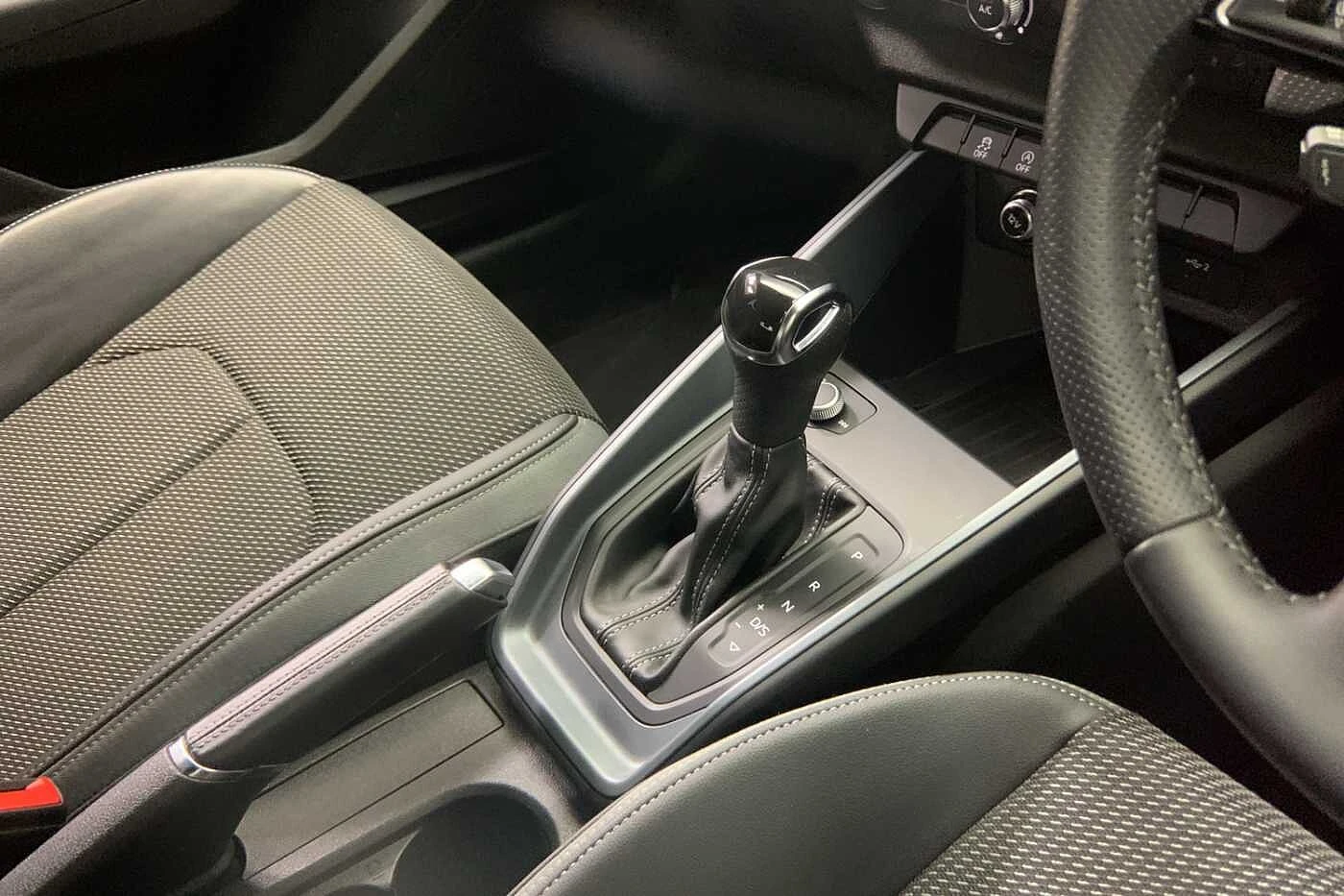 Audi-A1 Sportback-image-7