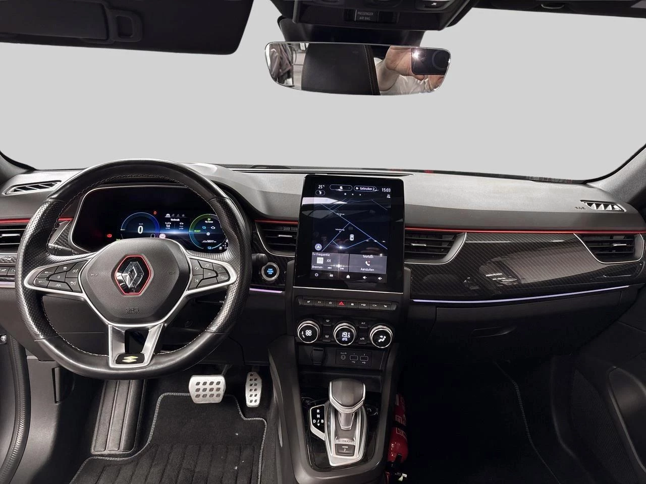 Renault-Arkana-image-12