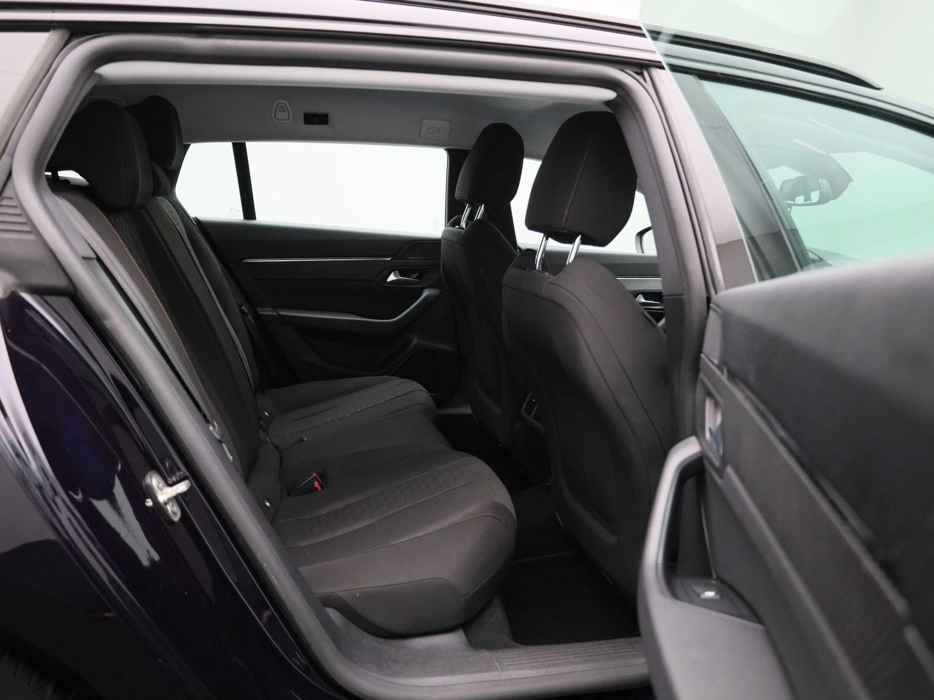 Peugeot-508-image-34
