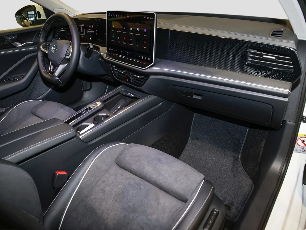 Volkswagen Passat Variant 1.5 eTSI DSG Business, Navi, AHK, IQ-Light VWL