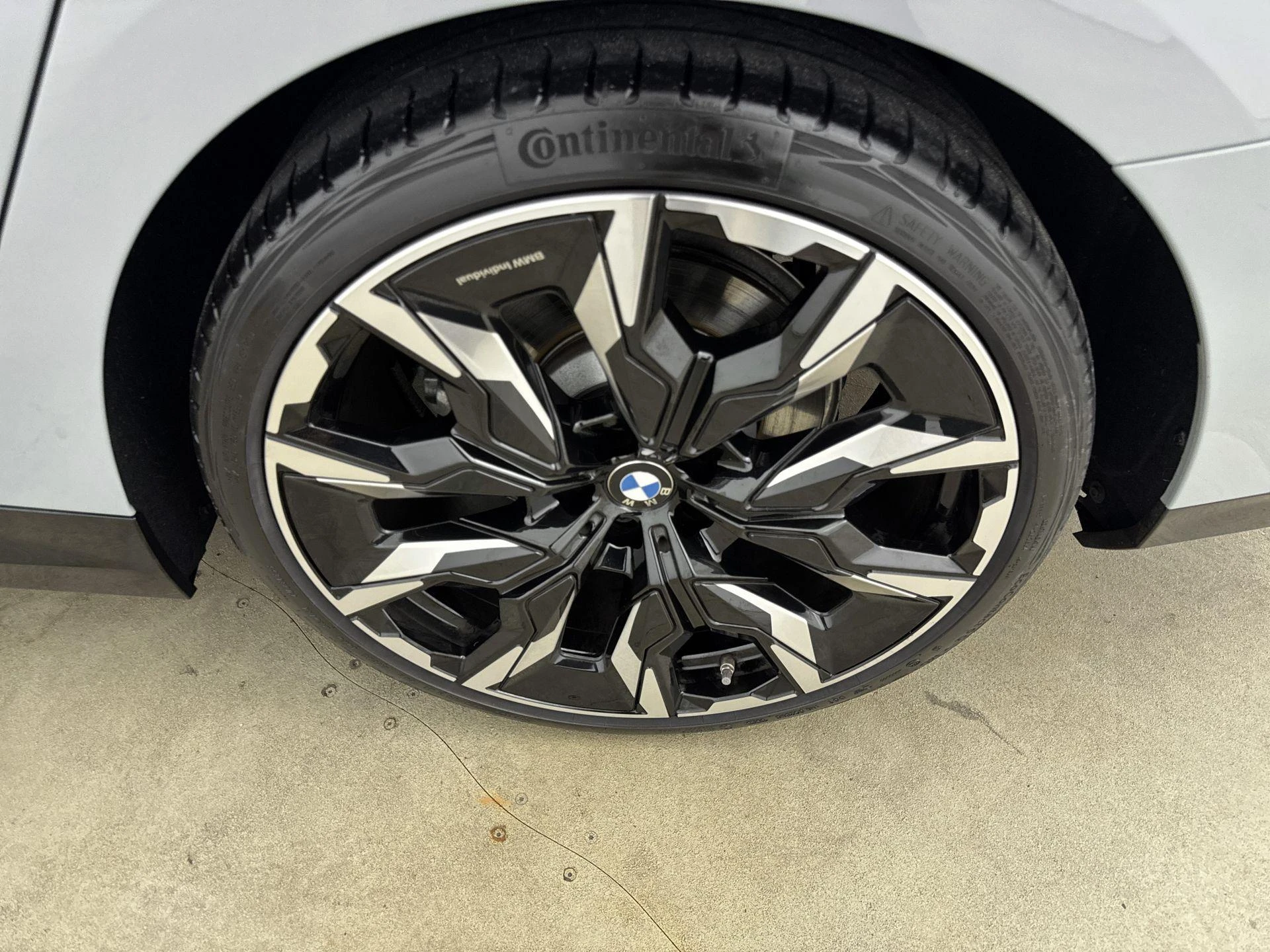 BMW-5 Serie-image-21