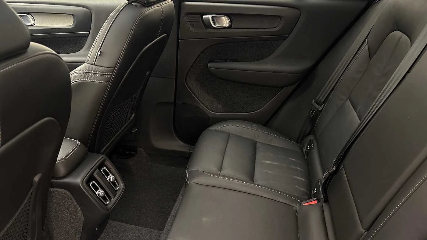Volvo-XC40-image-7