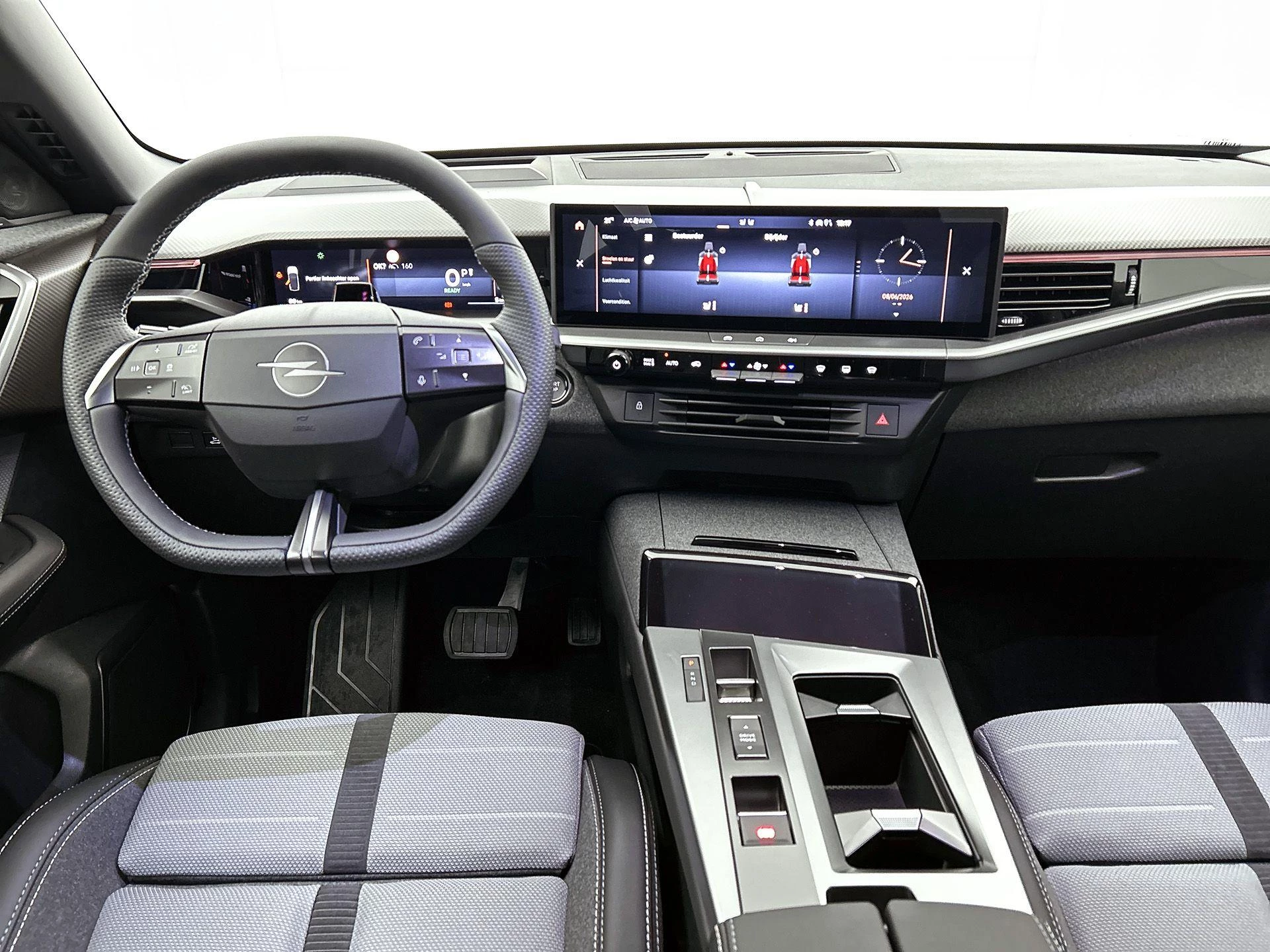Opel-Grandland-image-21