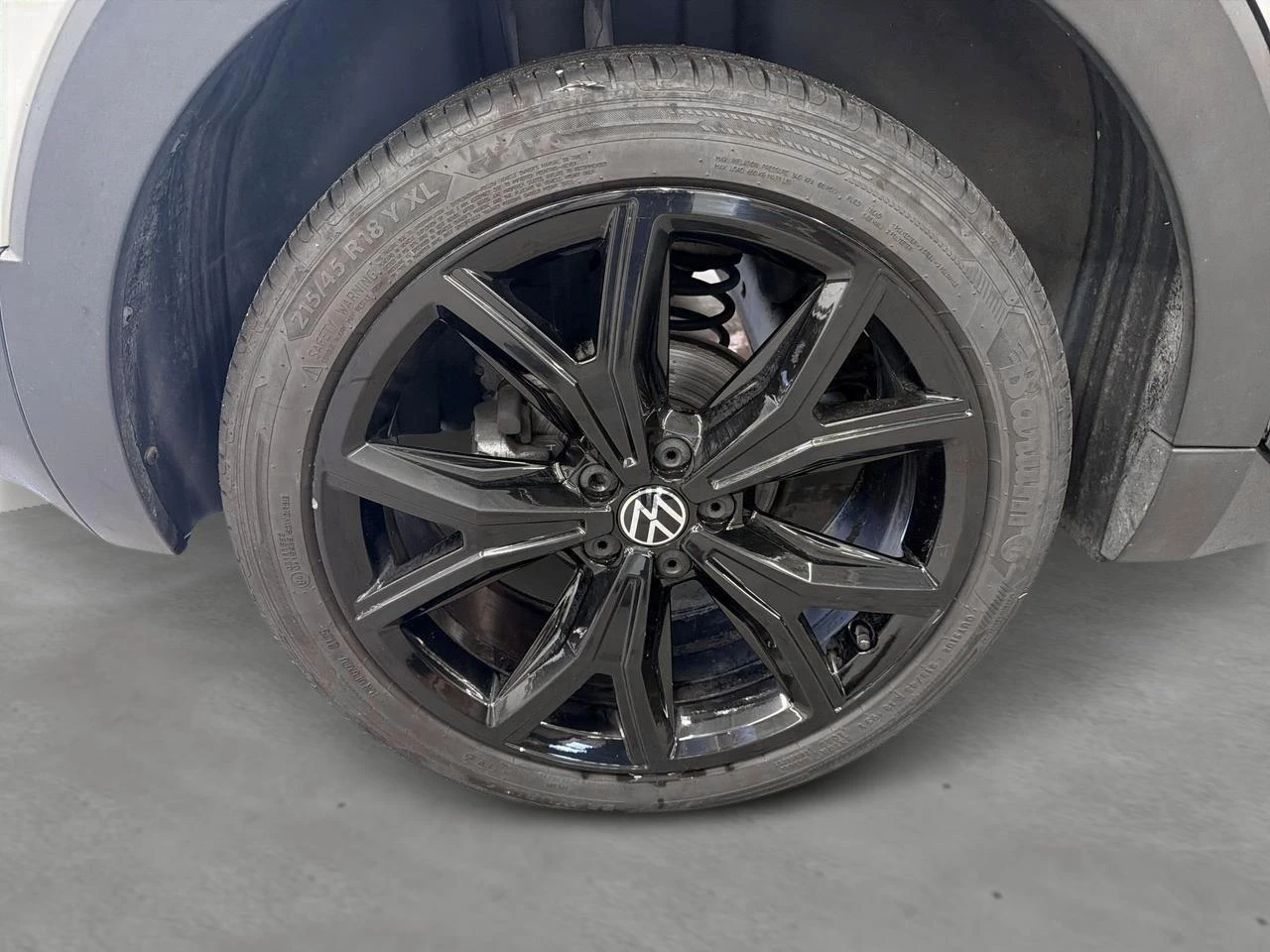 Volkswagen-T-Cross-image-5